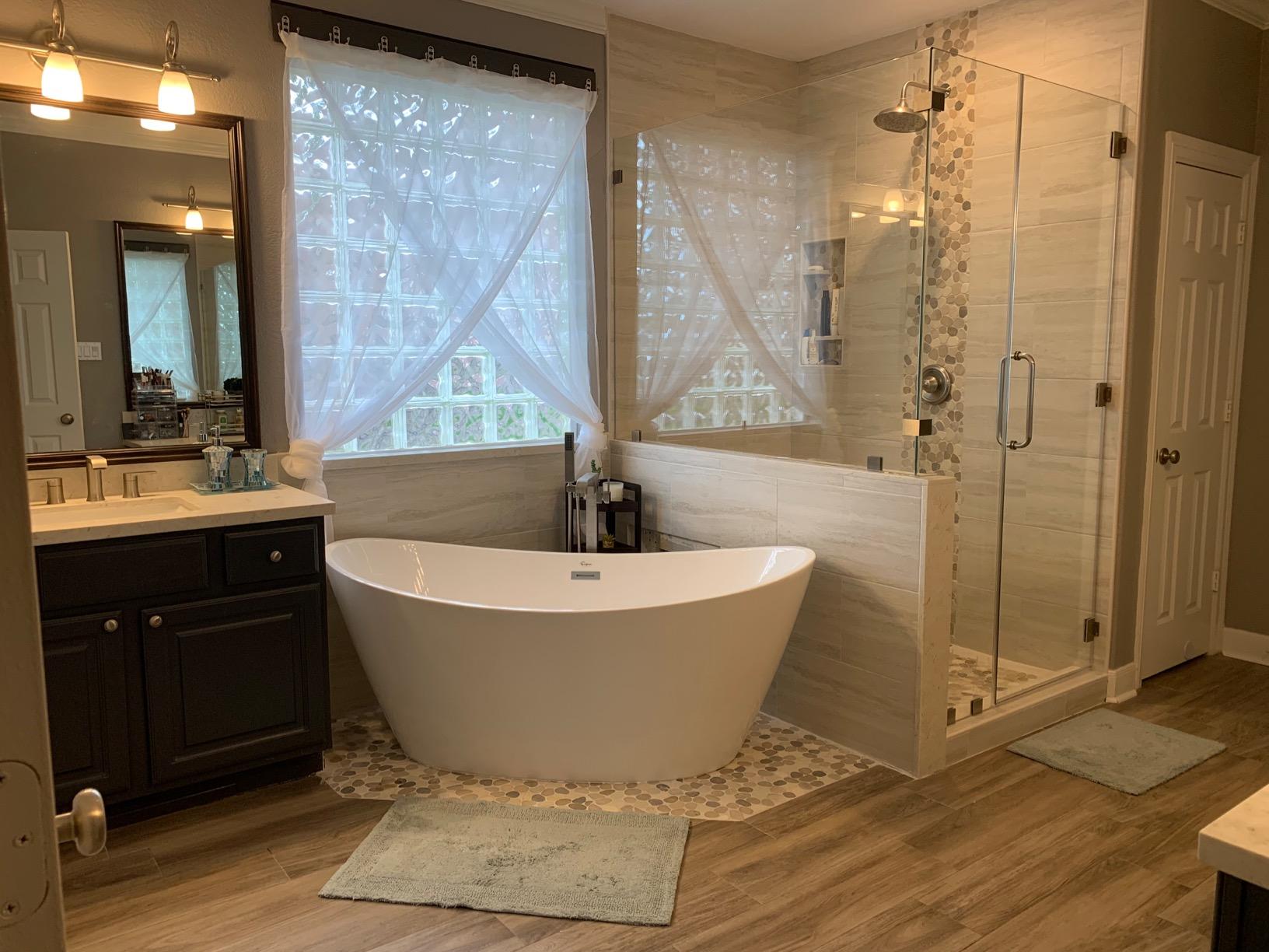 Empava 59“ Freestanding Air Jetted Bathtub with Micro Bubble Hydrotherapy customer photo 2