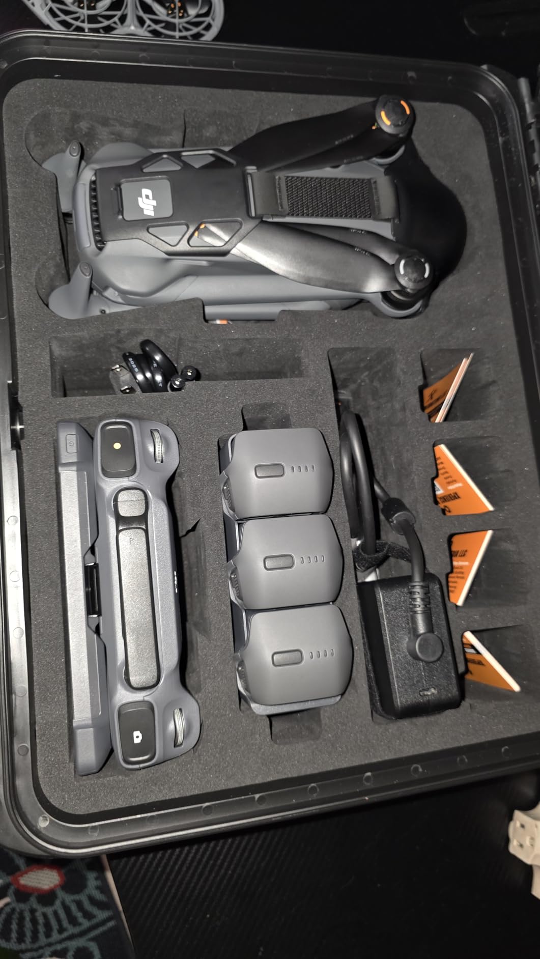 DJI Mavic 4 Pro Drone With DJI RC 2, Flagship Tri-Camera Drone | 100MP 4/3 CMOS Hasselblad Camera, Drone for Professionals, 30km/18.6mi Video Transmission, 51-Min Max Flight Time customer photo 1
