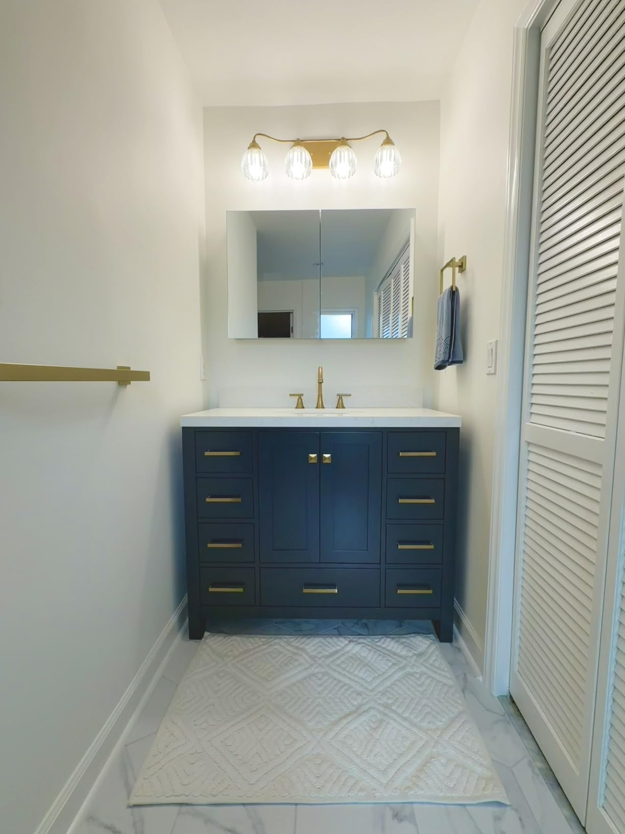 TokeShimi 20x26 Medicine Cabinet Mirror with Storage Tempered, Aluminum Surface Mount or Recessed Medicine Cabinet White with Adjustable Shelves for Bathroom Vanity Modern Farmhouse customer photo 2