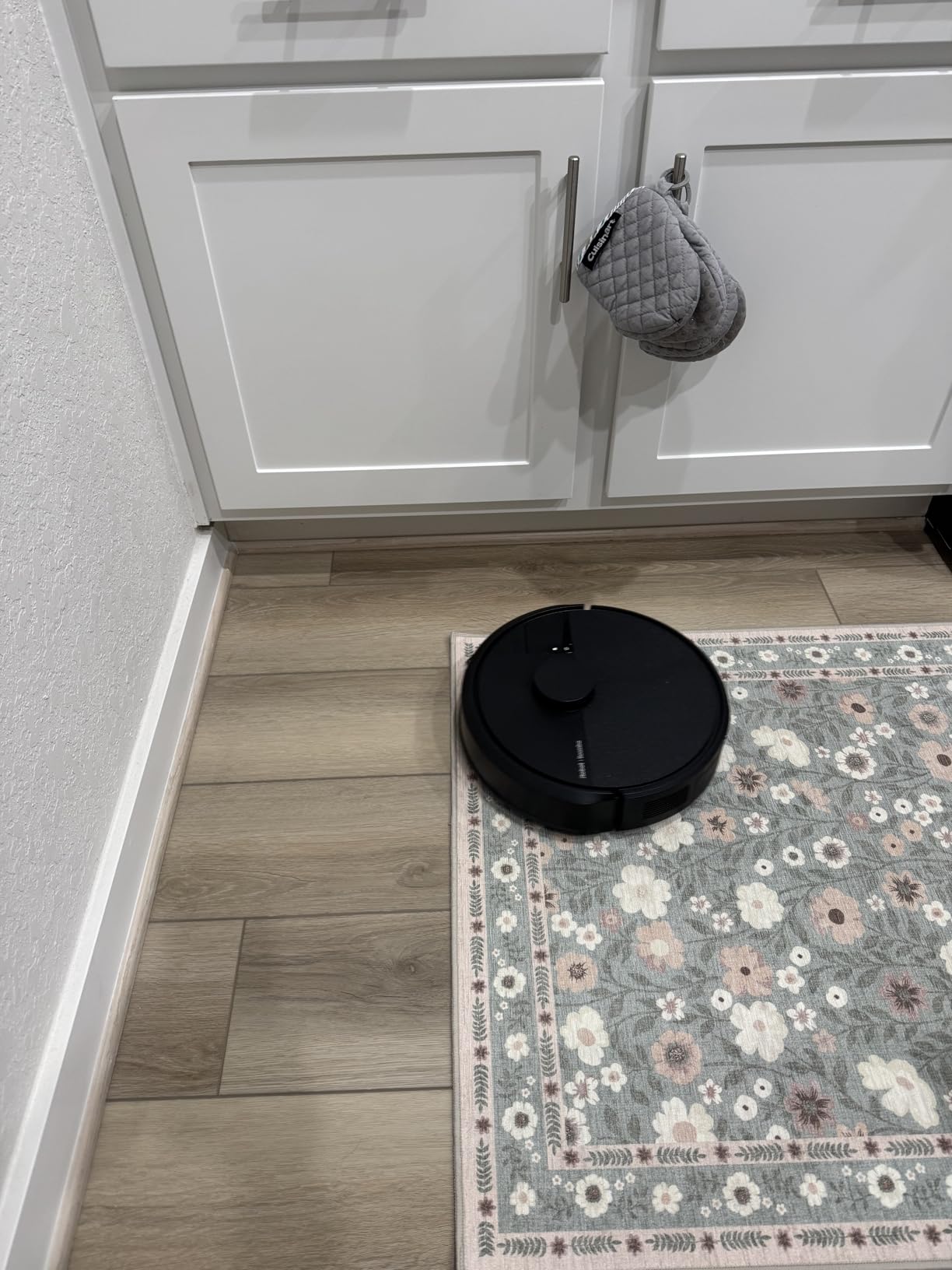 iRobot Roomba 105 Combo Robot Vacuum & Mop - Easy to use, Intense Power-Lifting Suction, LiDAR Navigation, Multiple Cleaning Modes, Avoids Mopping Carpets, Self-Charging customer photo 2
