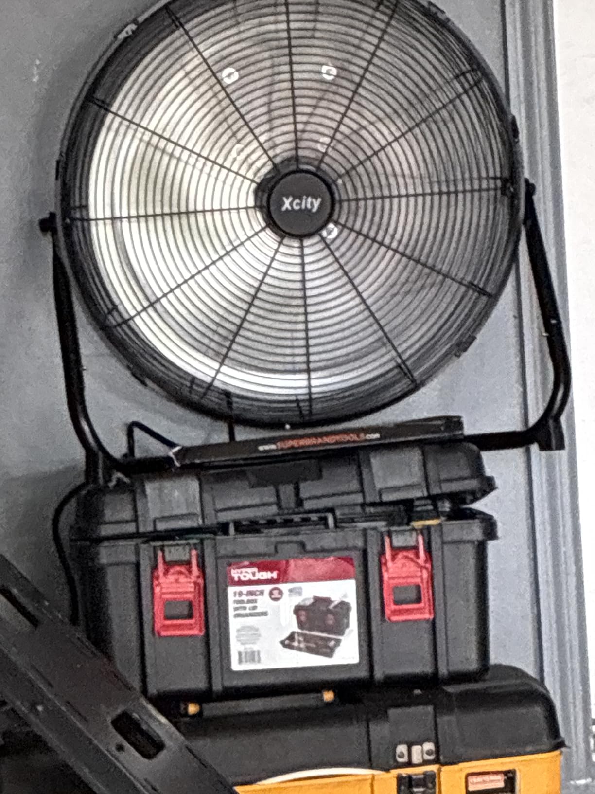 Xcity 20 Inch Metal Industrial Floor Fans, Max 4650 CFM, Heavy Duty High Velocity Fan with 3-speed and 360-Degree Adjustable Tilt, for Warehouse, Workshop, Commercial, Factory, Garage customer photo 1