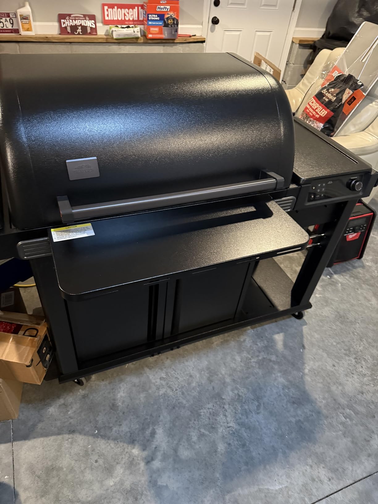 Traeger Woodridge Elite Wood Pellet Grill & Smoker, 970 Sq In, WiFi customer photo 1