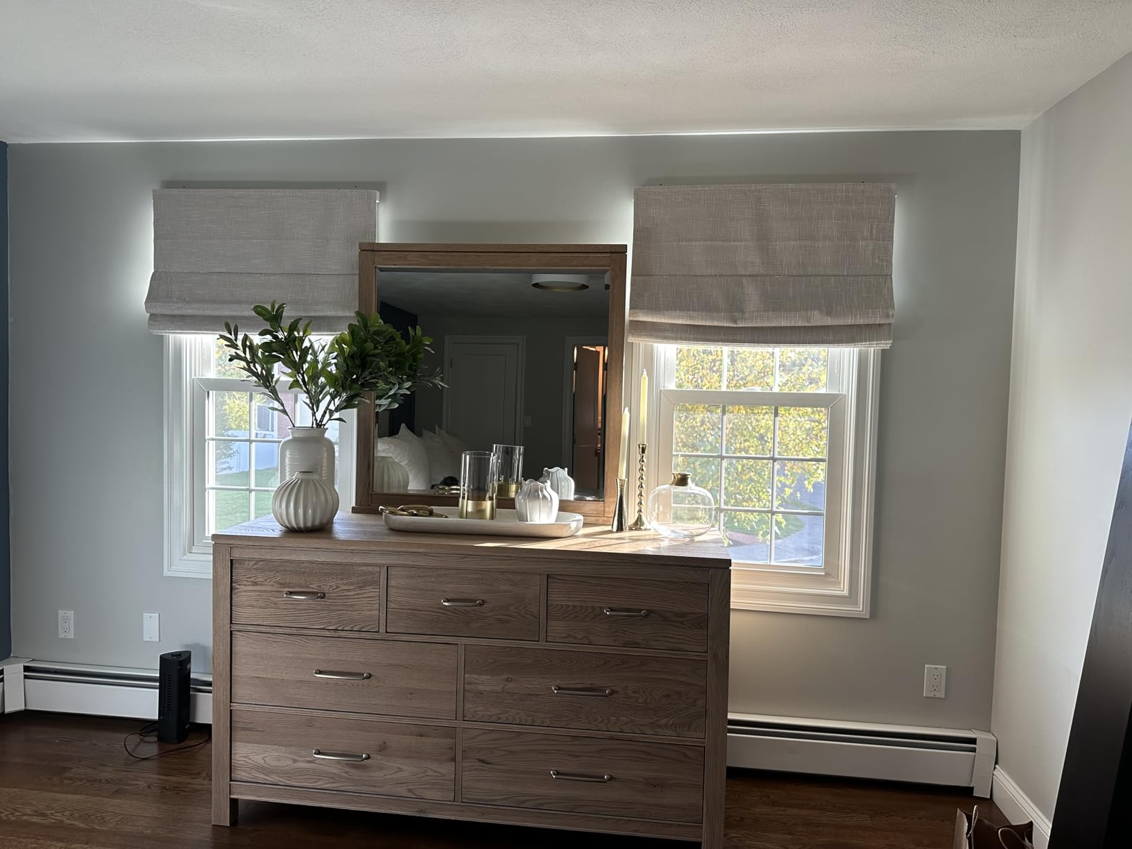 Madison Park Roman Shade, Blackout Blinds Thermal Insulated, 35x64 Linen | Cordless Roman Shades for Indoor Windows, Privacy Linen Textured Window Treatment for Living Room, Inside/Outside Mount customer photo 2