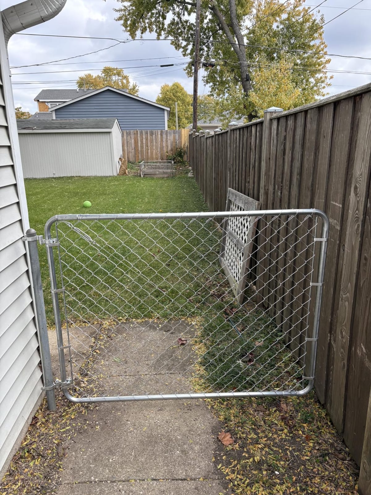VEVOR Chain Link Fence Gate, 72 x 48 in, Adjustable Chain Link Fence Panel, Fit 2.2-6 ft (W) x 6 ft (H) Garden Fence Gate Opening, Rust-Resistant Galvanized Fencing Gate for Farm, Posts Not Included customer photo 1