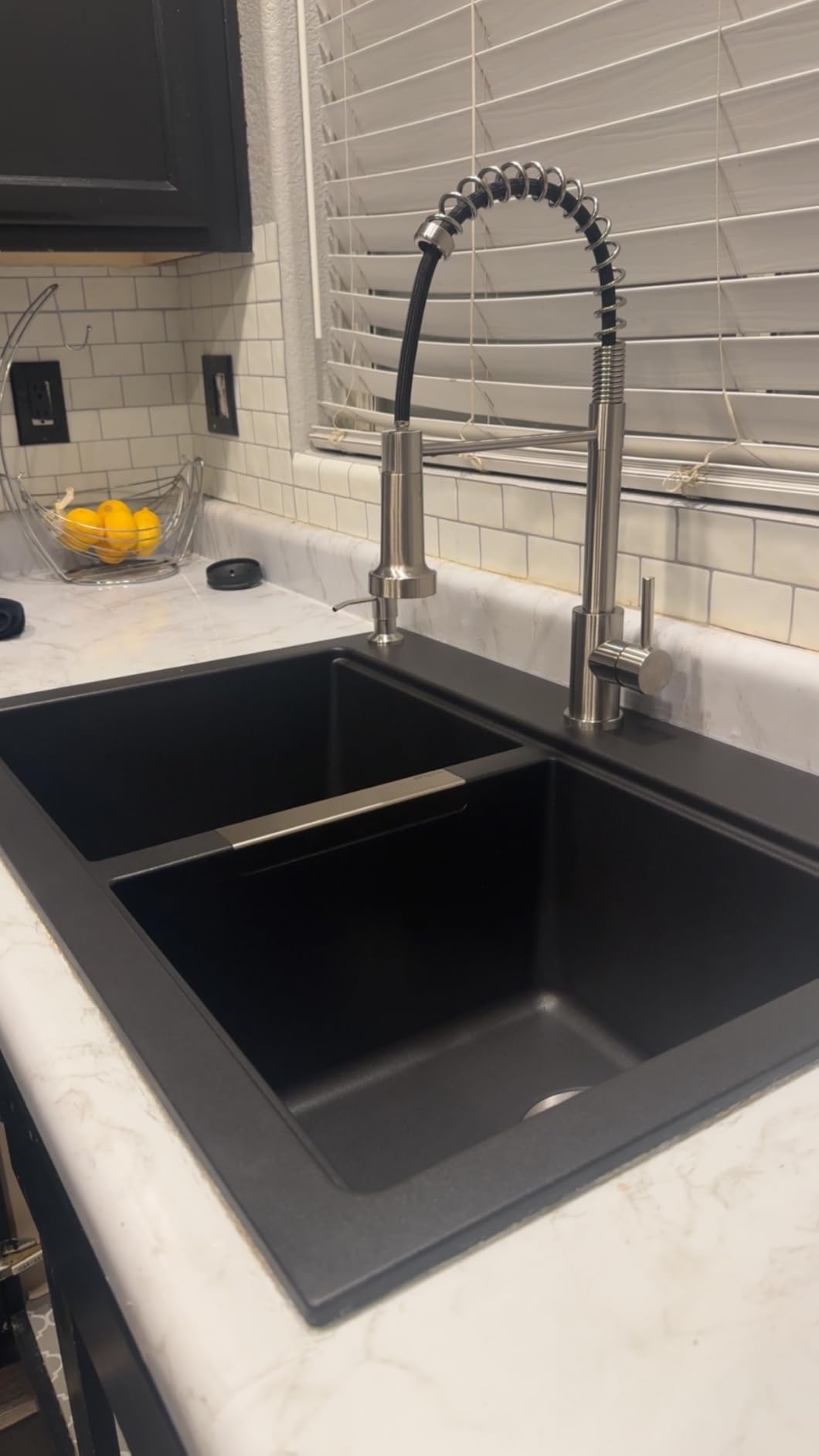 KRAUS Quarza 33-inch Granite Drop-In/Undermount 50/50 Double Bowl White Kitchen Sink, KGD-433BWHITE customer photo 1