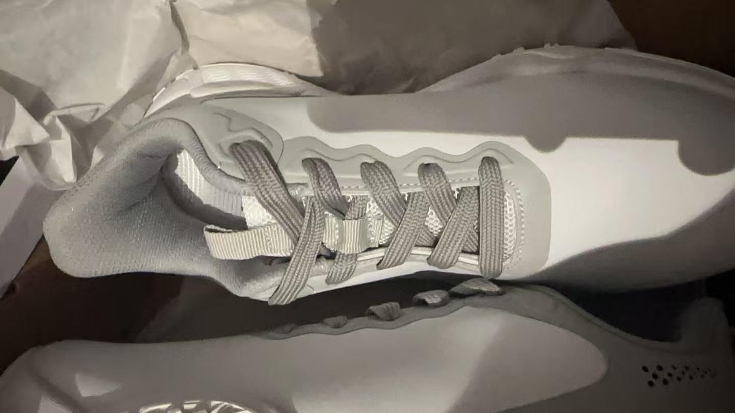 Wide Golf Shoes for Men Spikeless Professional Outdoor Waterproof Golfing Footwears Sneakers with Arch Support customer photo 1