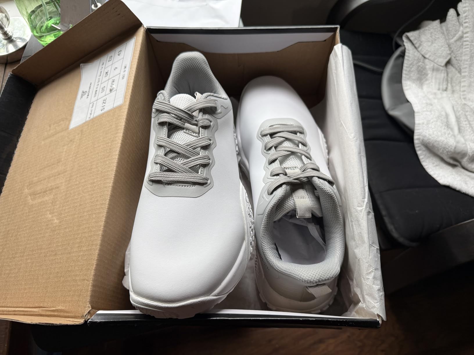 Wide Golf Shoes for Men Spikeless Professional Outdoor Waterproof Golfing Footwears Sneakers with Arch Support customer photo 2