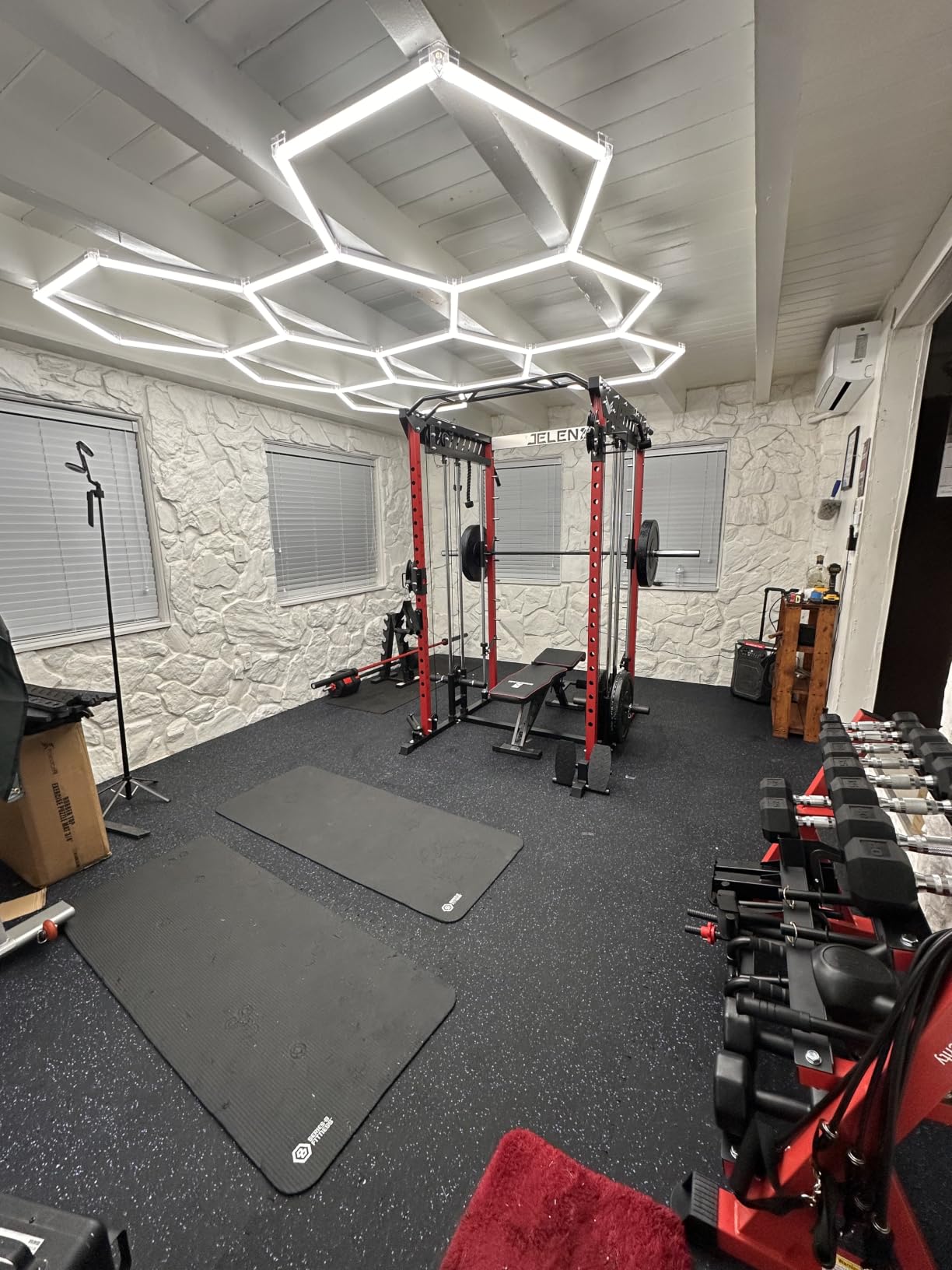 JELENS M21 Smith Machine, Multi-Function Power Cage with Dual Pulley Cable Crossover System, 2000LBS All-in-One Squat Rack with Smith Bar and Attachments customer photo 2