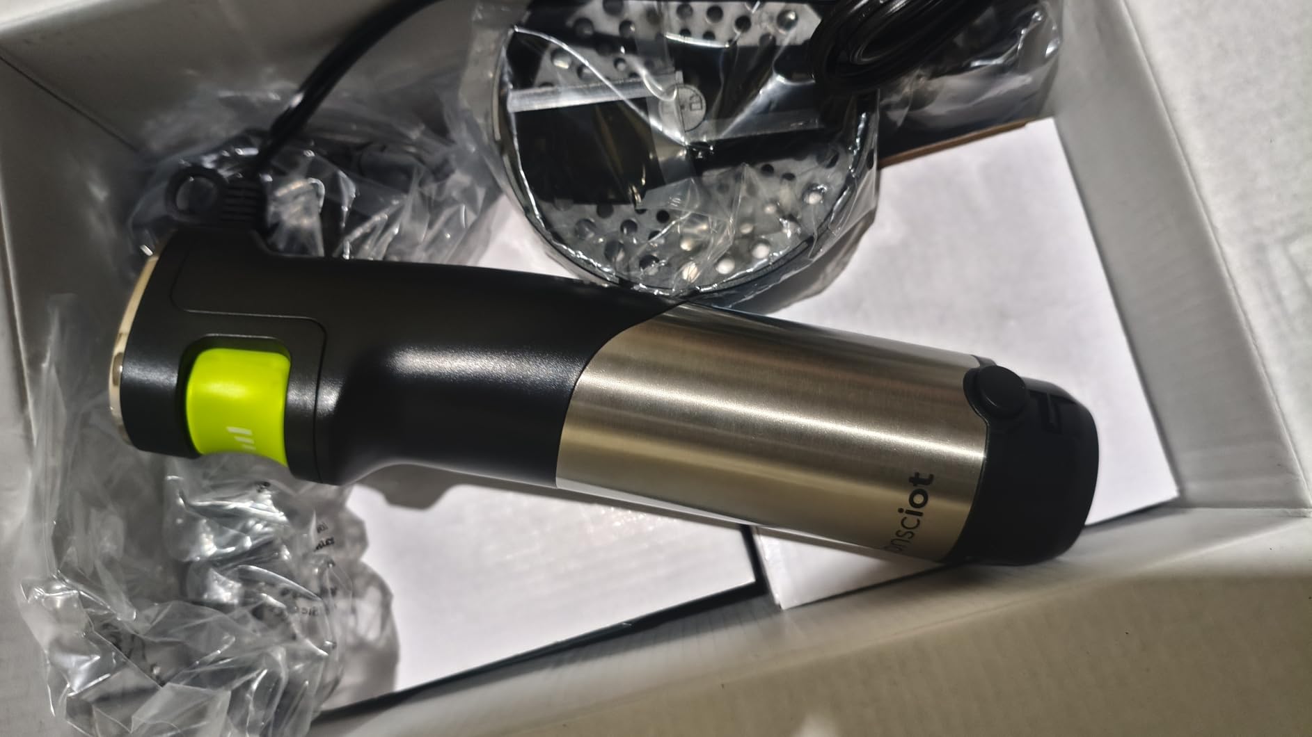 Consciot 7-in-1 Immersion Blender Handheld Max 1100W, Trigger Speed Control customer photo 1