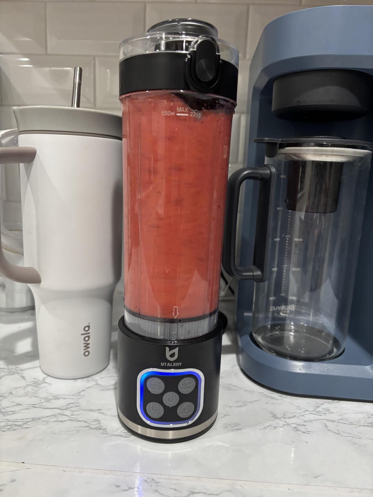 UTALENT Cordless Portable Blender, Ice Crush, 700W Motor, 25oz Cup, 4 Mode | 700W Brushless Motor, USB-C rechargeable, Long-lasting, 25oz Tritan cup, Leakproof lid with sip spout, Dishwasher Safe Parts customer photo 1