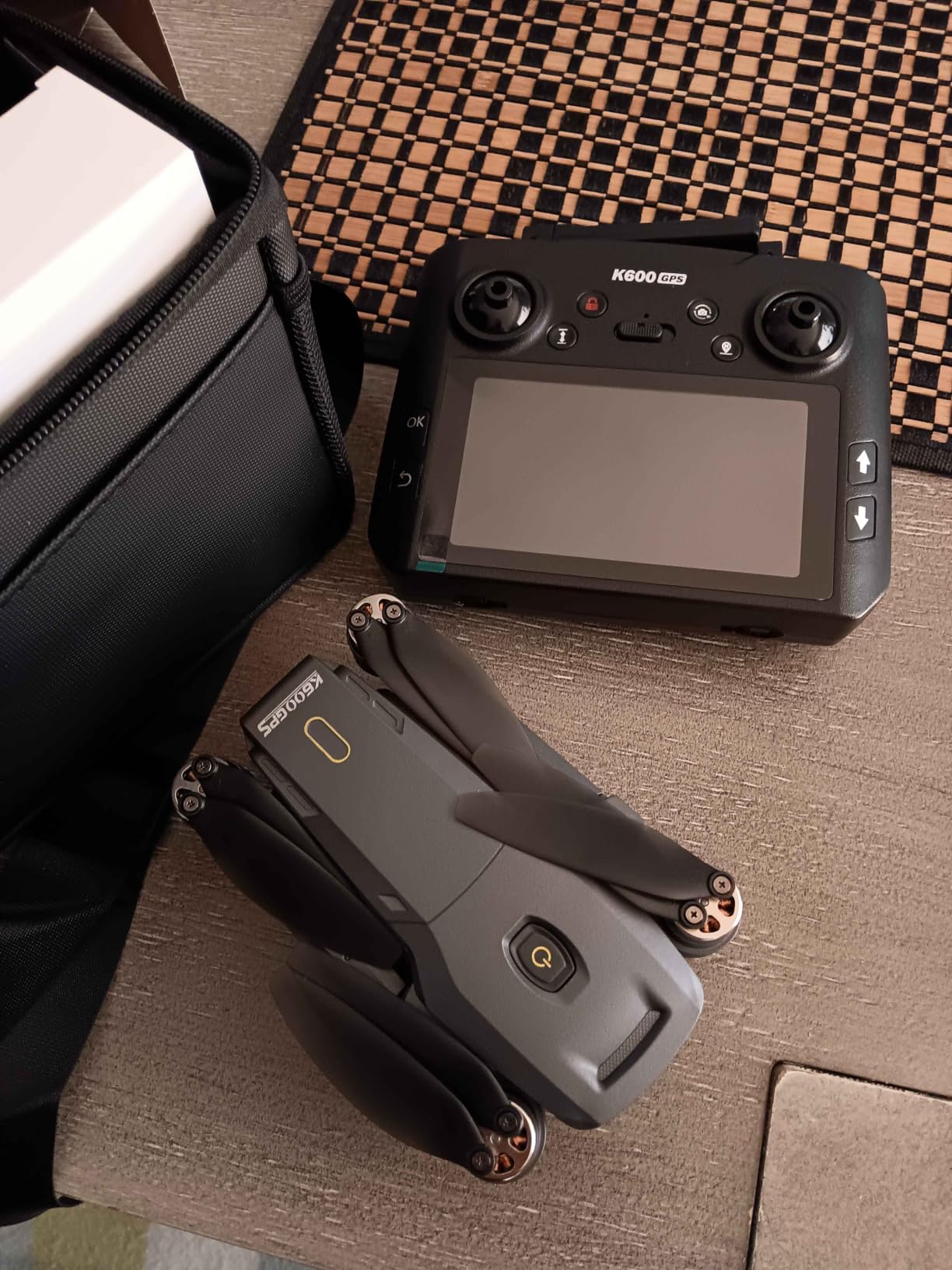 GPS Drone with EIS Camera 4.5 Inch LCD Screen on Controller, FPV Drones AI Track and Orbit Mode with Professional with Auto Return Follow Me for Adult Beginner, GPS Brushless Drone Long Range Circle Fly, Under 249g customer photo 1