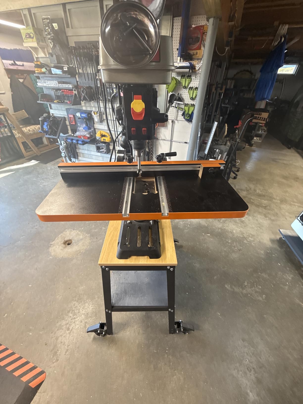 Drill Press Stand, 700 lbs Load Capacity Tool Stand with Wheels, Heavy Duty Drill Press Table for Most Planers, Saws, Bench-top Machines, Power Tools customer photo 1