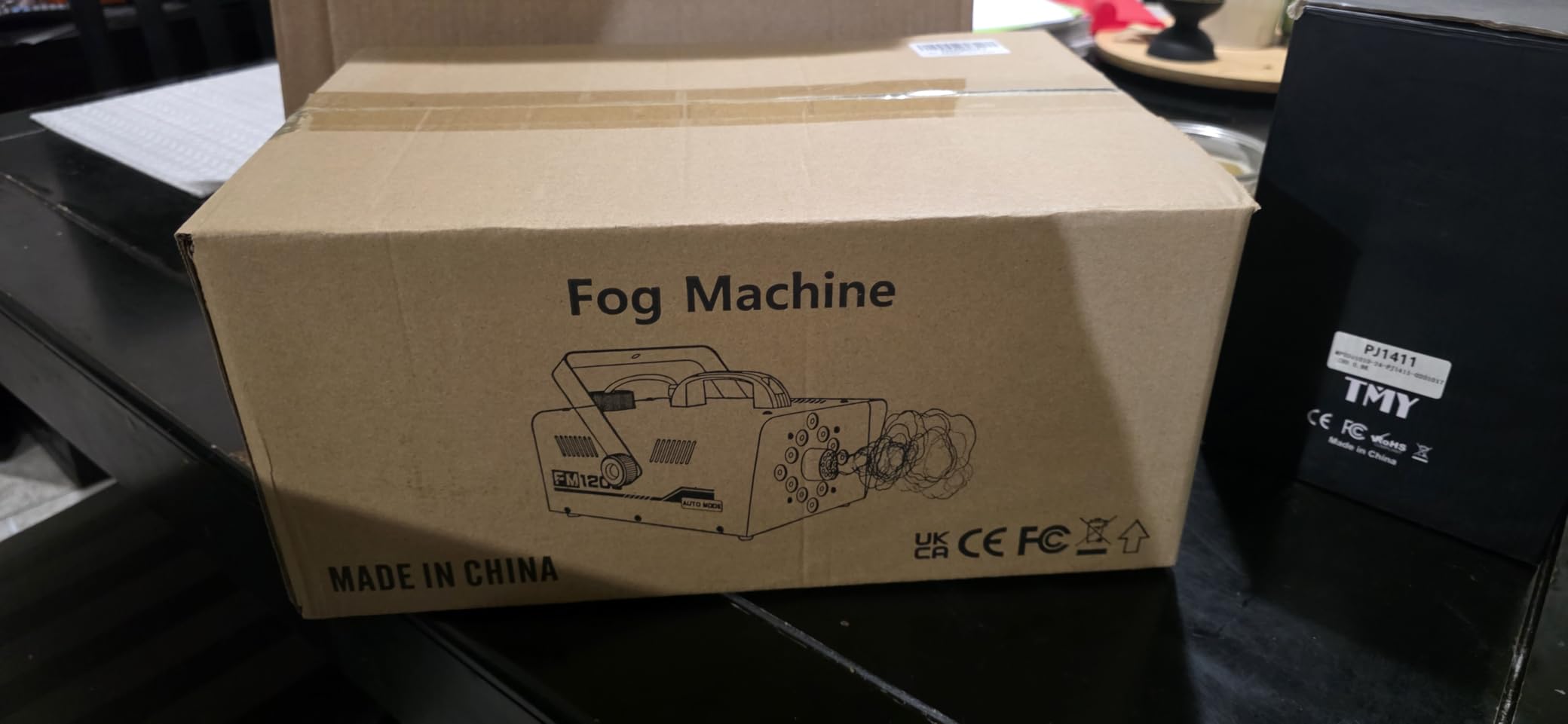Fog Machine Outdoor Indoor 1200W, 6000CFM Smoke Machine with 12 LED Lights customer photo 2