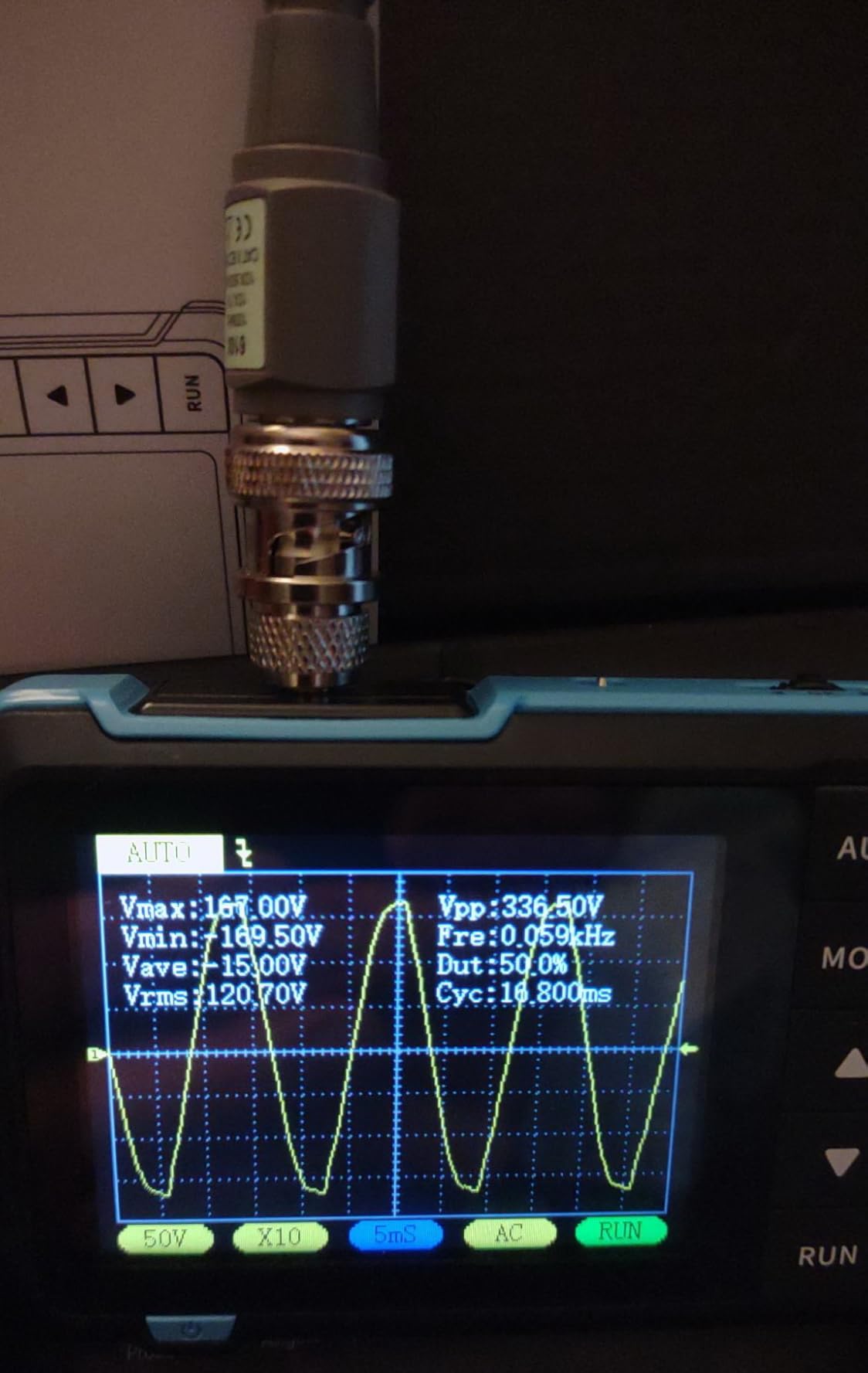 FNIRSI DSO152 Handheld Oscilloscope 200kHz Bandwidth, 2.5MS/s Sampling Rate | 2.8