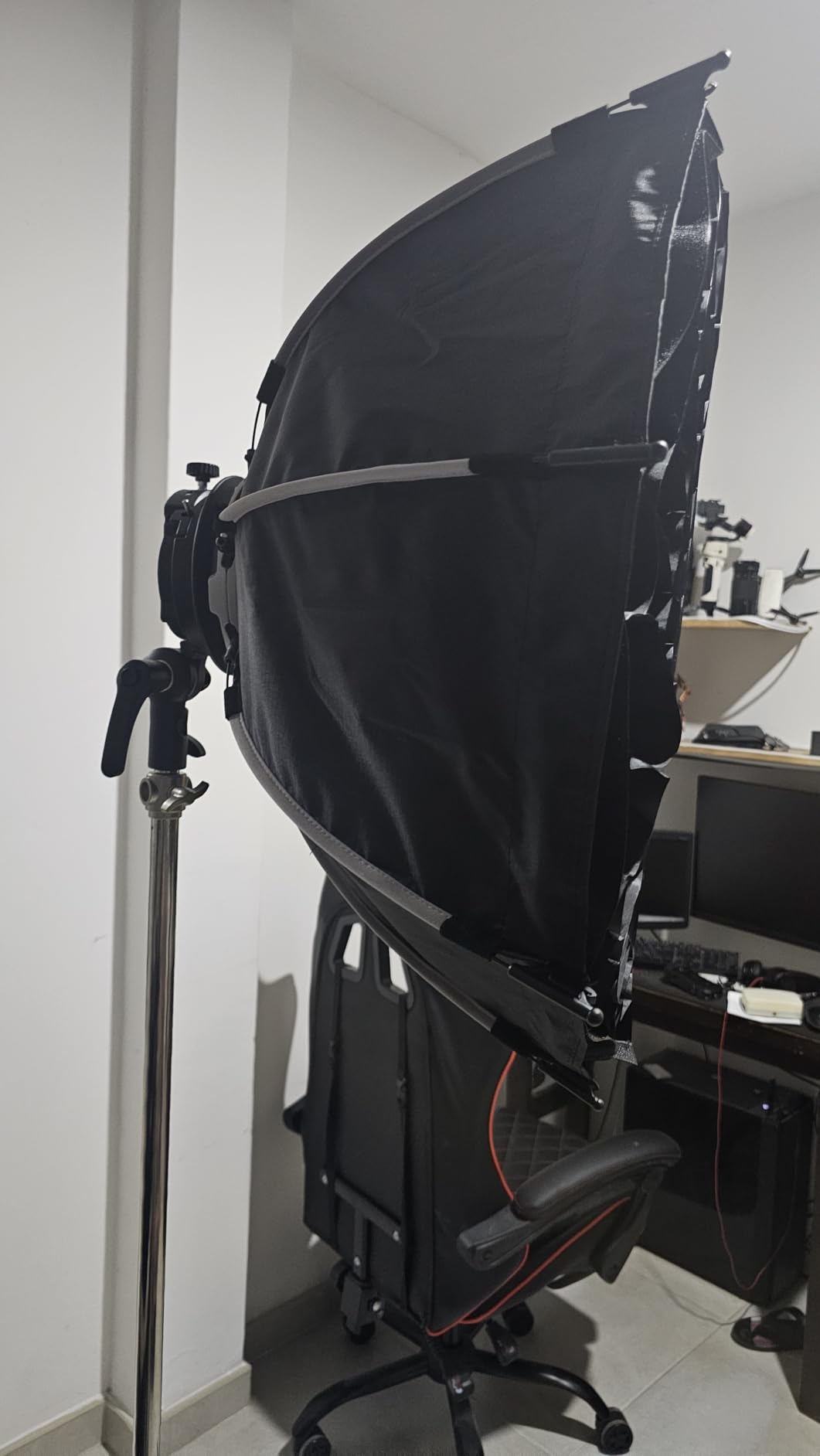 NEEWER Octagonal Softbox Kit, 17.7
