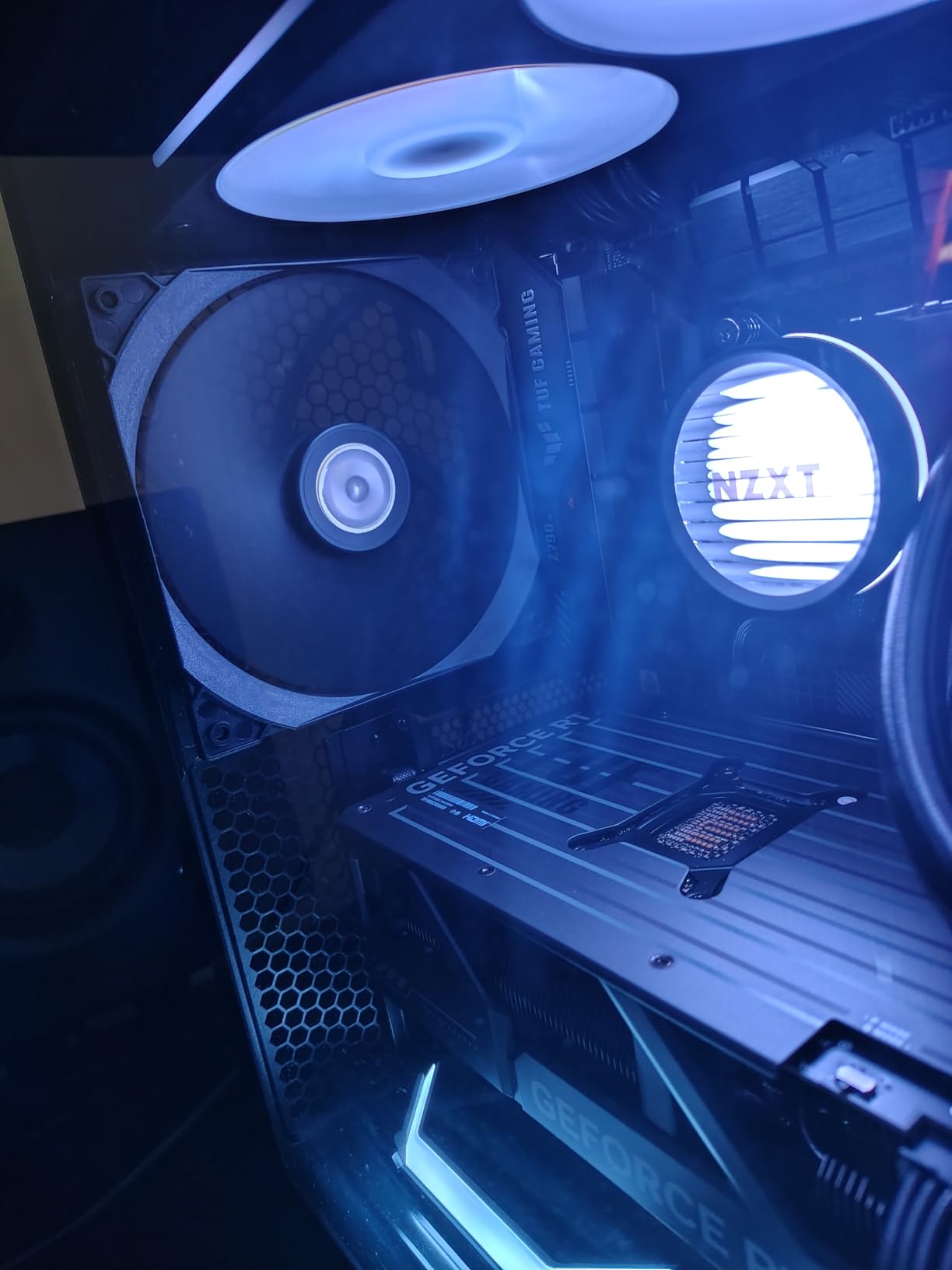 NZXT Kraken Core 240 RGB - 240mm AIO CPU Cooler - Black | Entry 240mm RGB AIO with Turbine pump and single-frame fan. Quiet, high-performance cooling, easy install, CAM-ready. customer photo 1