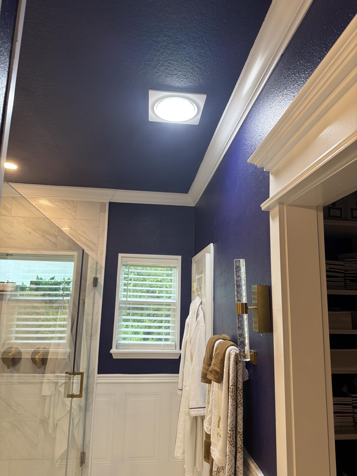 VIVOHOME RGB Bathroom Exhaust Fan with Bluetooth Speaker (160-110-50CFM) customer photo 2