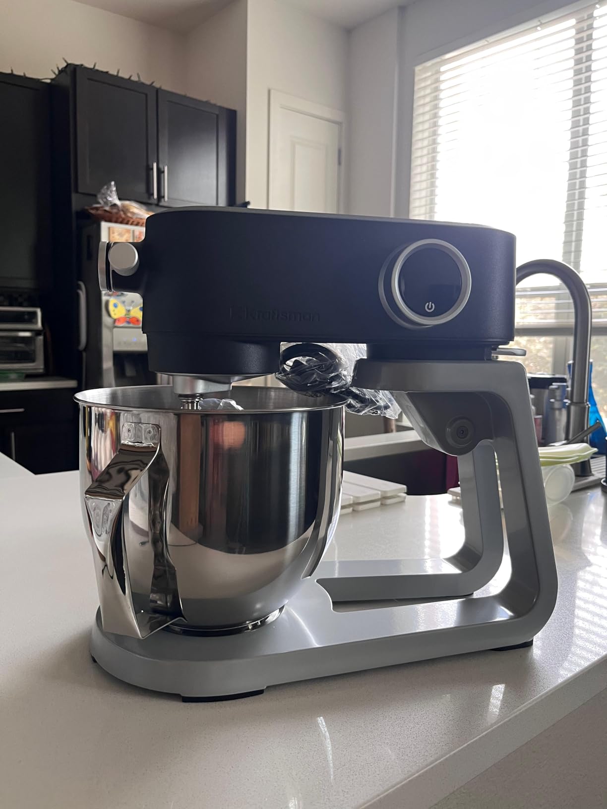 All Metal Stand Mixer DC Motor, Heavy Pizza Dough Mixer 5.3 QT | Multifunctional Kitchen Mixer with 4 Stainless Steel Attachments and Universal Hub, Quiet Operation with Timer, 8-Speed customer photo 1