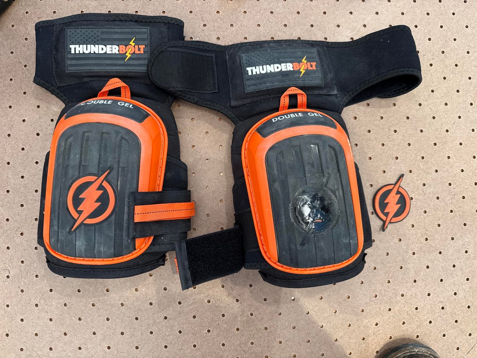 Thunderbolt Knee Pads for Men Construction Knee Pads for Work for Men and Women with Double Gel for Gardening Flooring Roofing Heavy Duty with Extra Thick Foam and Strong Adjustable Non-Slip Straps customer photo 2