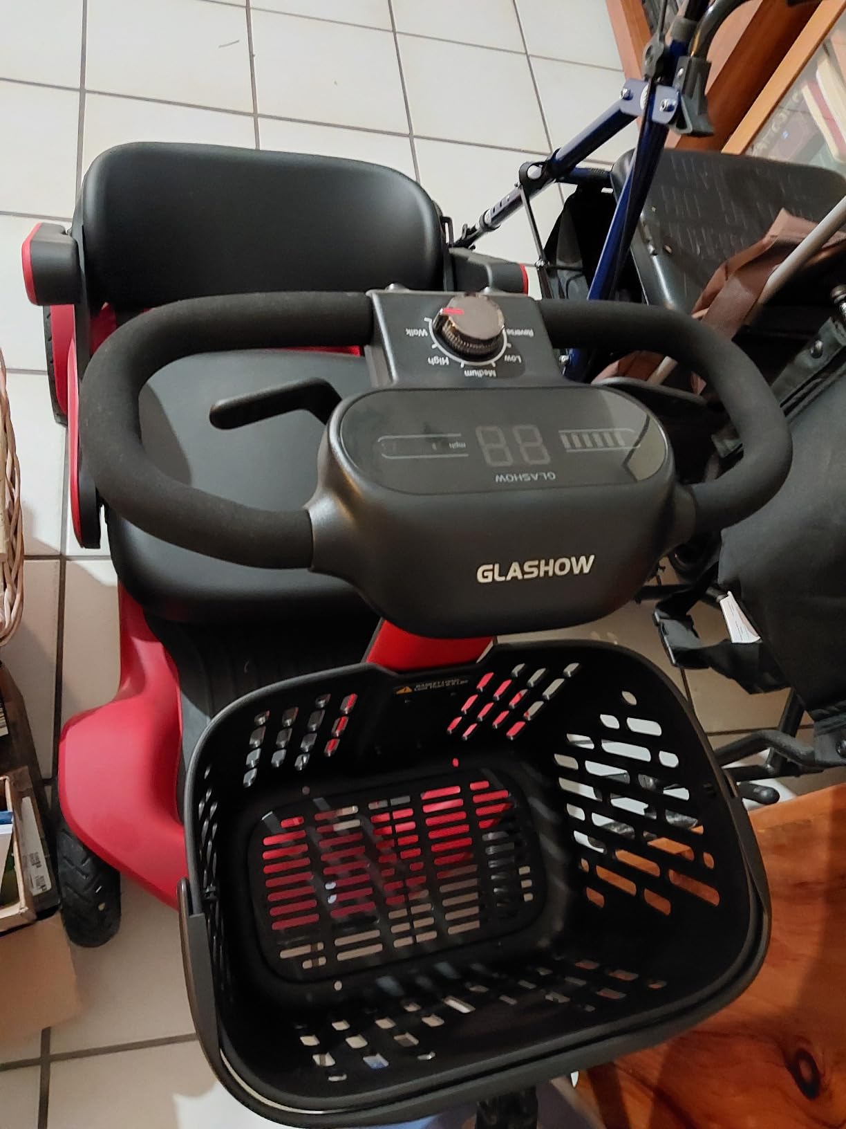 PAISEEC S3 Mobility Scooter for Seniors, 25/40 Mi, 2-Step Fold, Lightweight customer photo 1