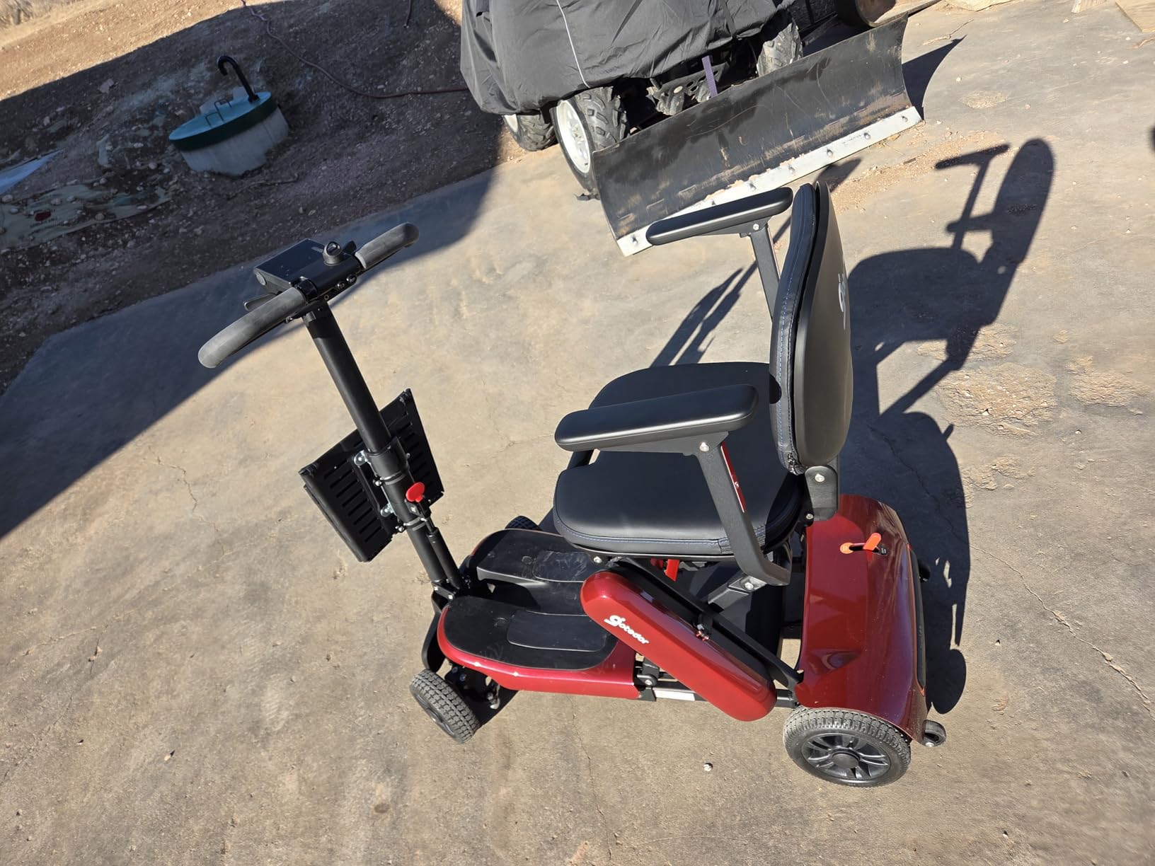 Aotedor Foldable Mobility Scooter for Seniors, 20 Miles Long Range Safe & Comfortable Lightweight Folding Scooter with 275lb Capacity All-Terrain Airline Cruise & FSA Approved - Extended Range customer photo 2