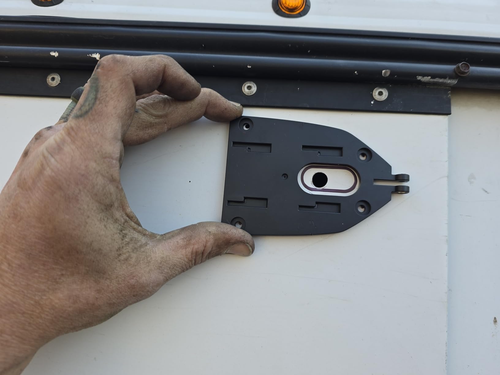 AUTO-VOX Wireless RV Backup Camera System, Rear and Side Coverage customer photo 2