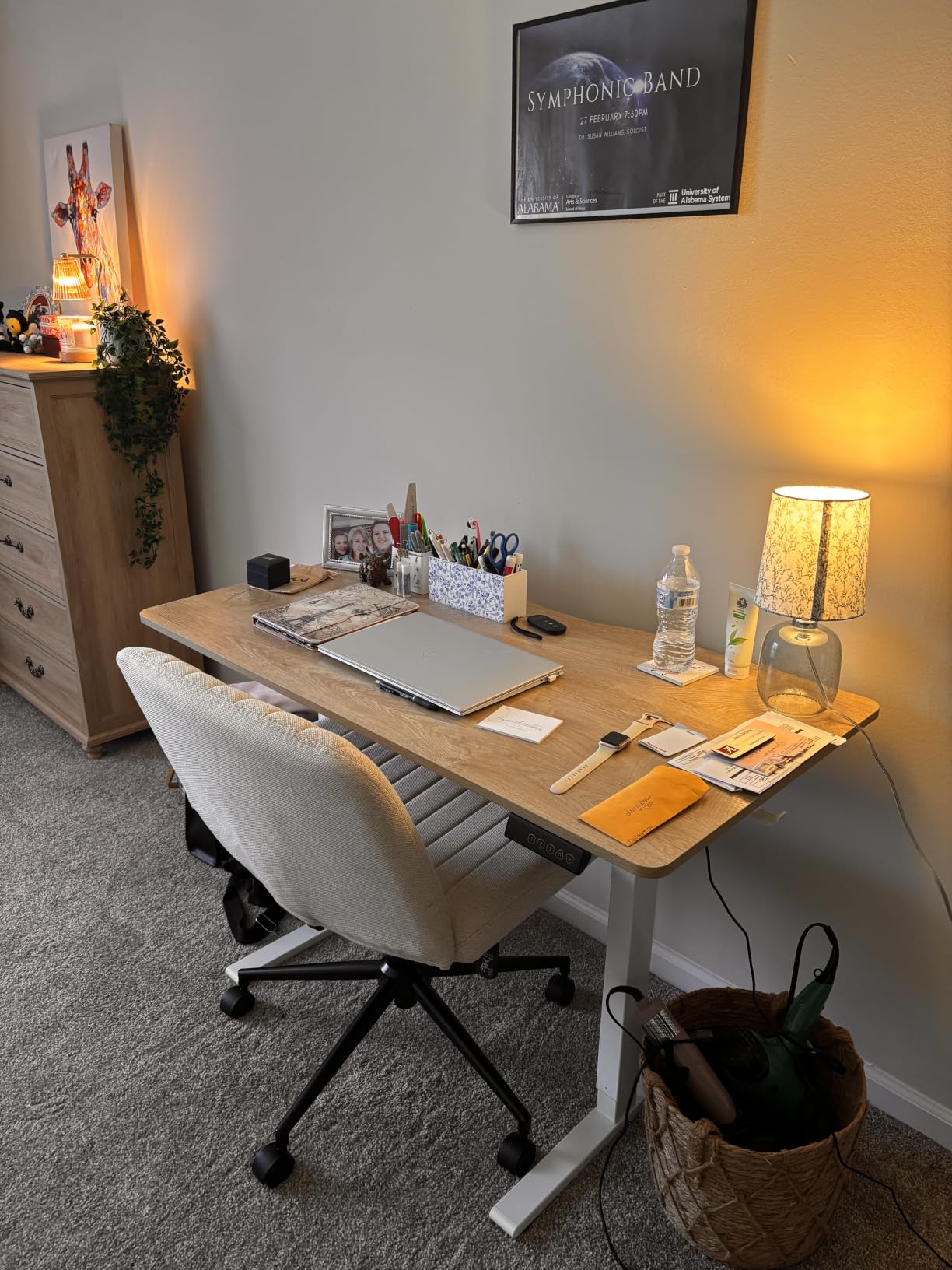 FEZIBO Standing Desk 63 × 37 Inch Electric Height Adjustable, Black customer photo 1