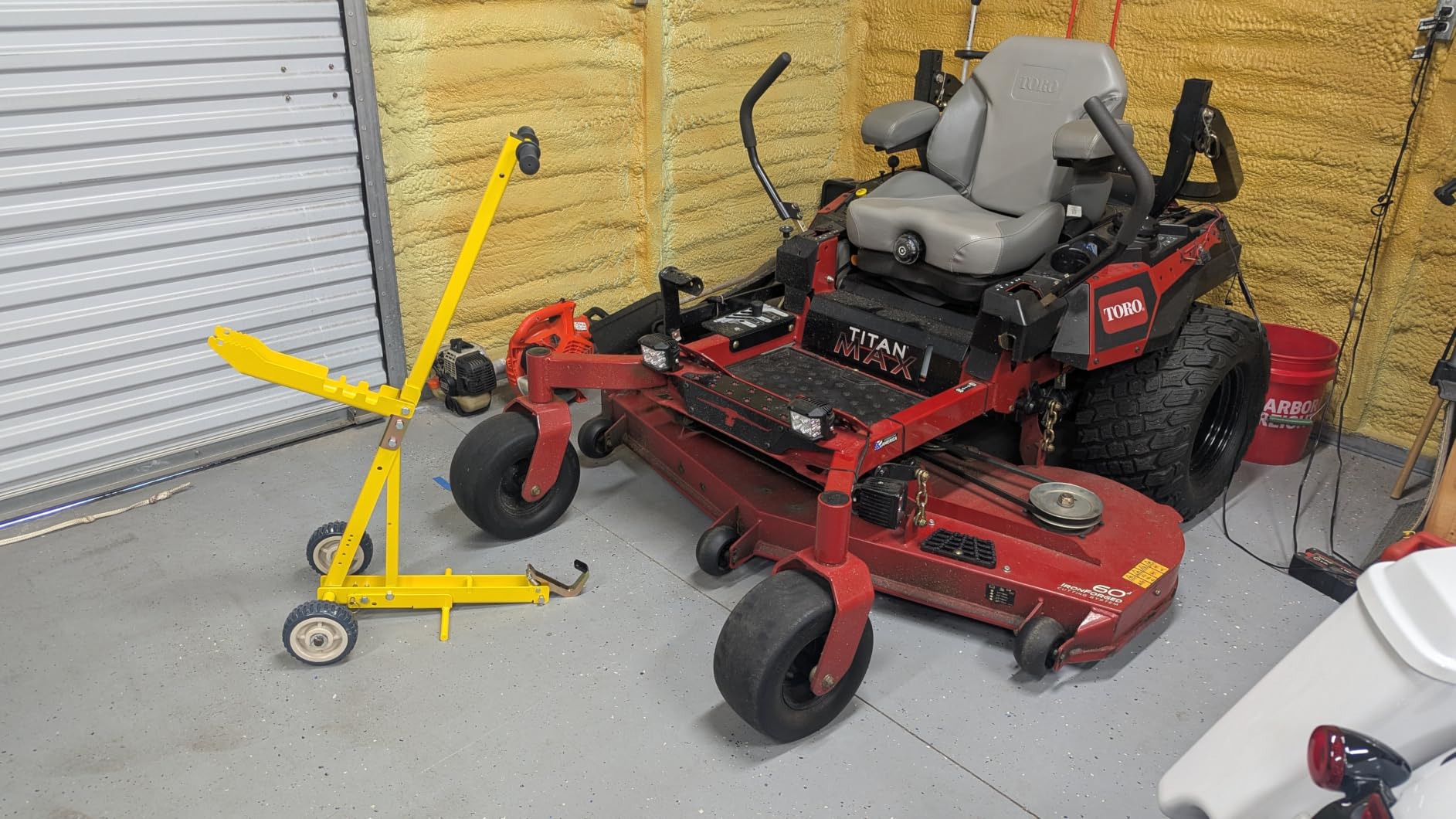 Lawn Mower Jack 800LBS, Zero Turn Mower Jack Lift, Foldable customer photo 1