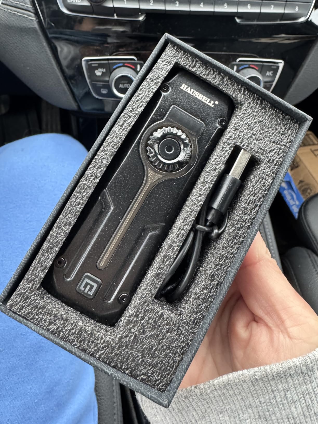 HAUSBELL Flat EDC Flashlight 1800LM Turbo, 0.6