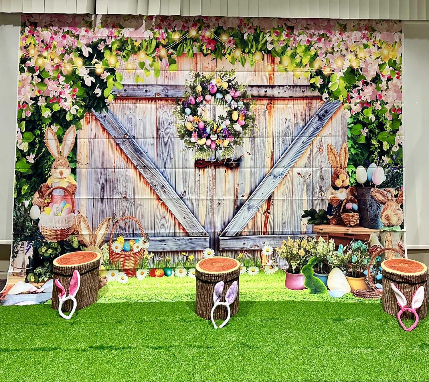 Artificial Grass Indoor Outdoor Turf Rug,5Ft x 8Ft Soft and Durable High Density Realistic Fake Grass Carpe,Pet-Friendly, Perfect for Patio,Lawn,Balcony,Weddings Photoshoot Backdrop customer photo 2