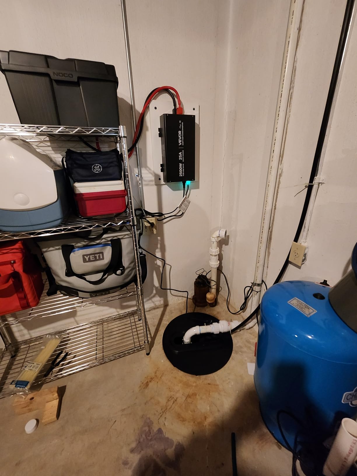 VEVOR 2500W Sump Pump Battery Backup System, LCD Display, Auto Switches to Battery Inverter Power for Sump Pump, Pure Sine Wave, for Basement Protection Emergency and Power Outage, Battery Not Include customer photo 2
