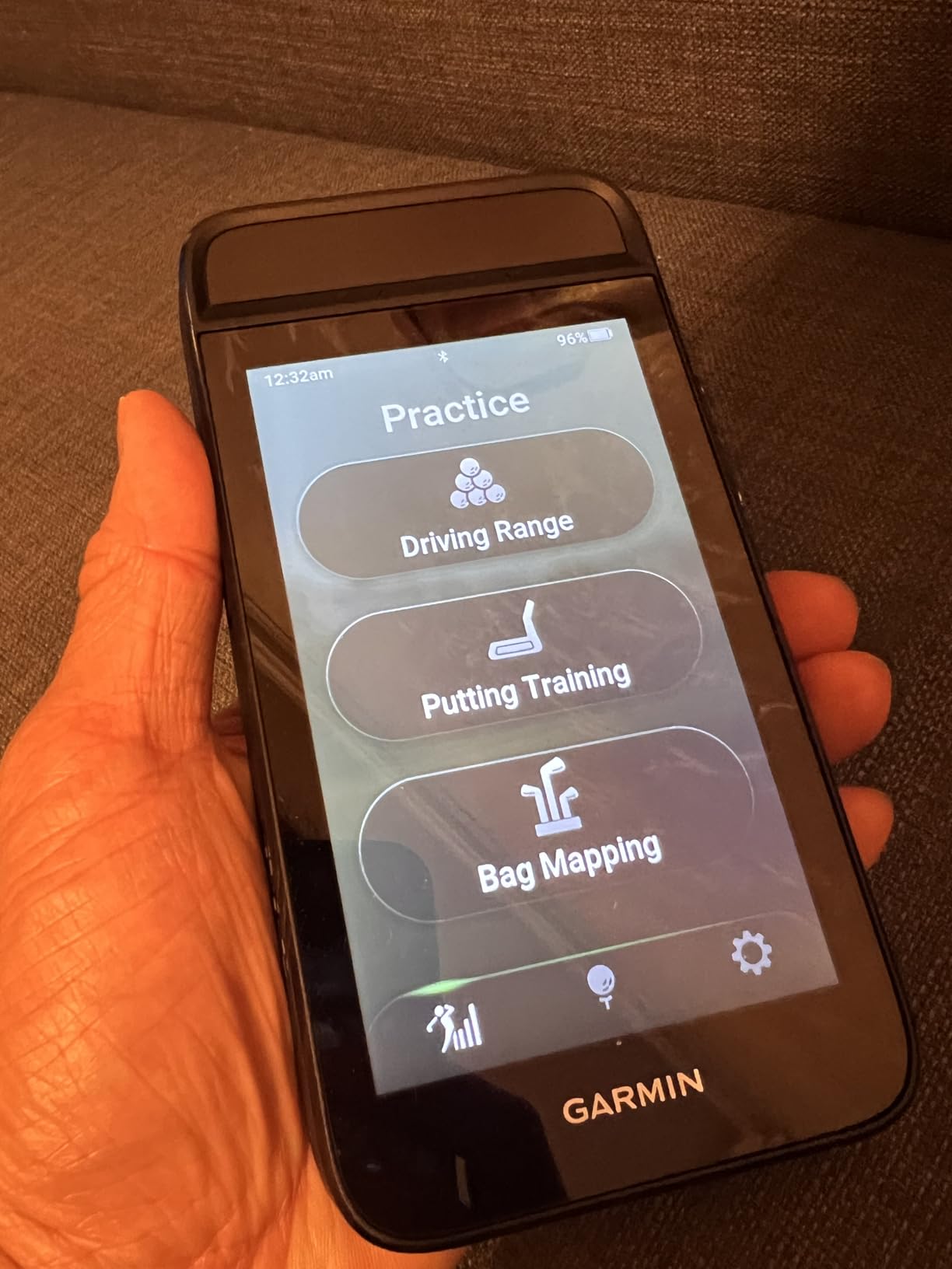 Garmin Approach® G82, Portable Golf Launch Monitor & Premium GPS Handheld customer photo 1