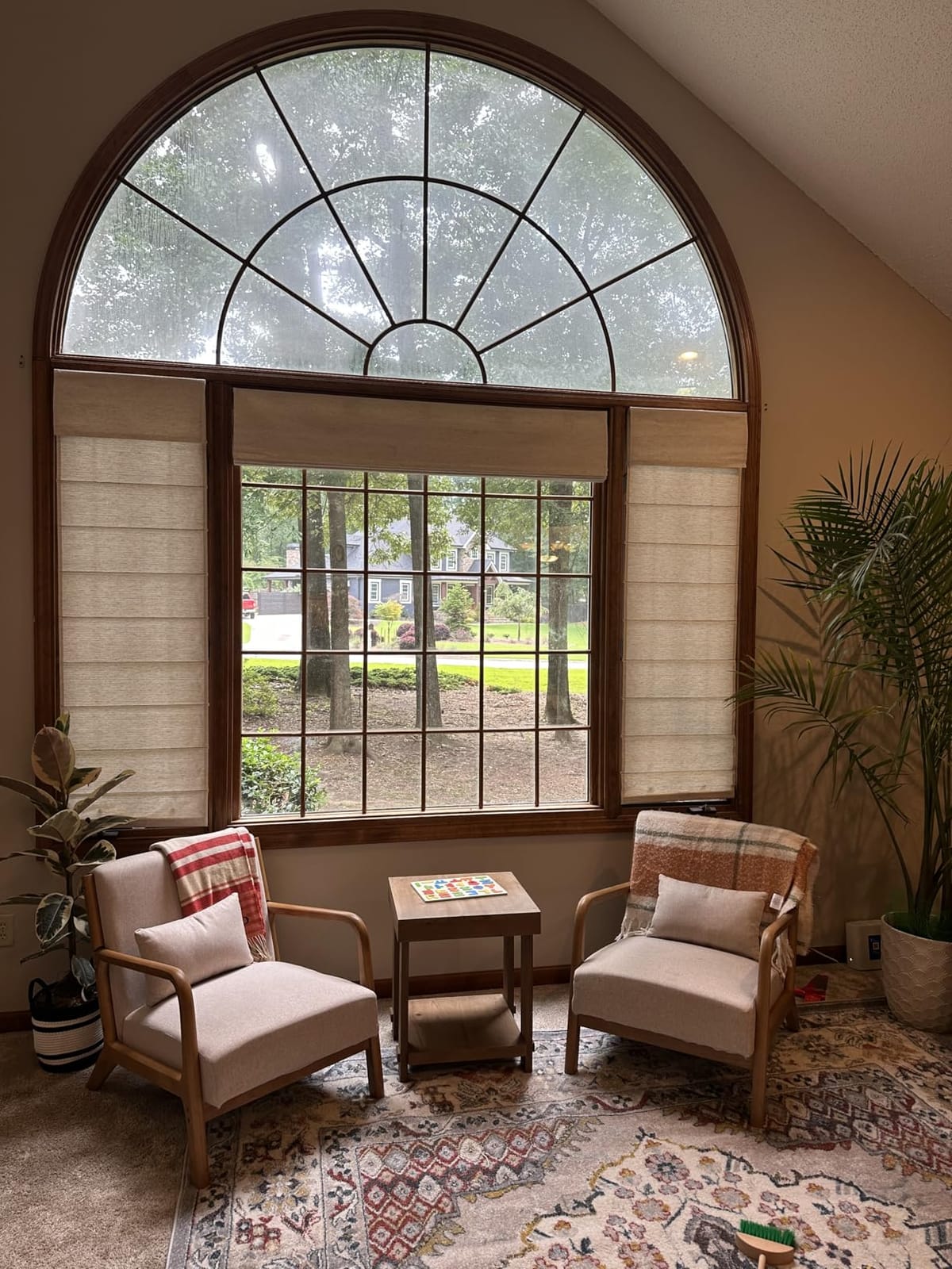 Persilux Light Filtering Roman Shades for Indoor Windows Cordless, Pull Down Linen Fabric Roman Blinds, Privacy Window Shades for Door, Bedroom, Office, Easy to Install, Light Filtering-Cream, Custom Size customer photo 2