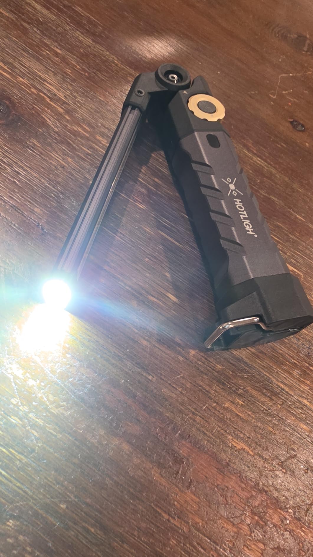 HOTLIGH ZF7885 5000mAh Rechargeable Work Light - 1500 LM Magnetic Flashlight customer photo 2