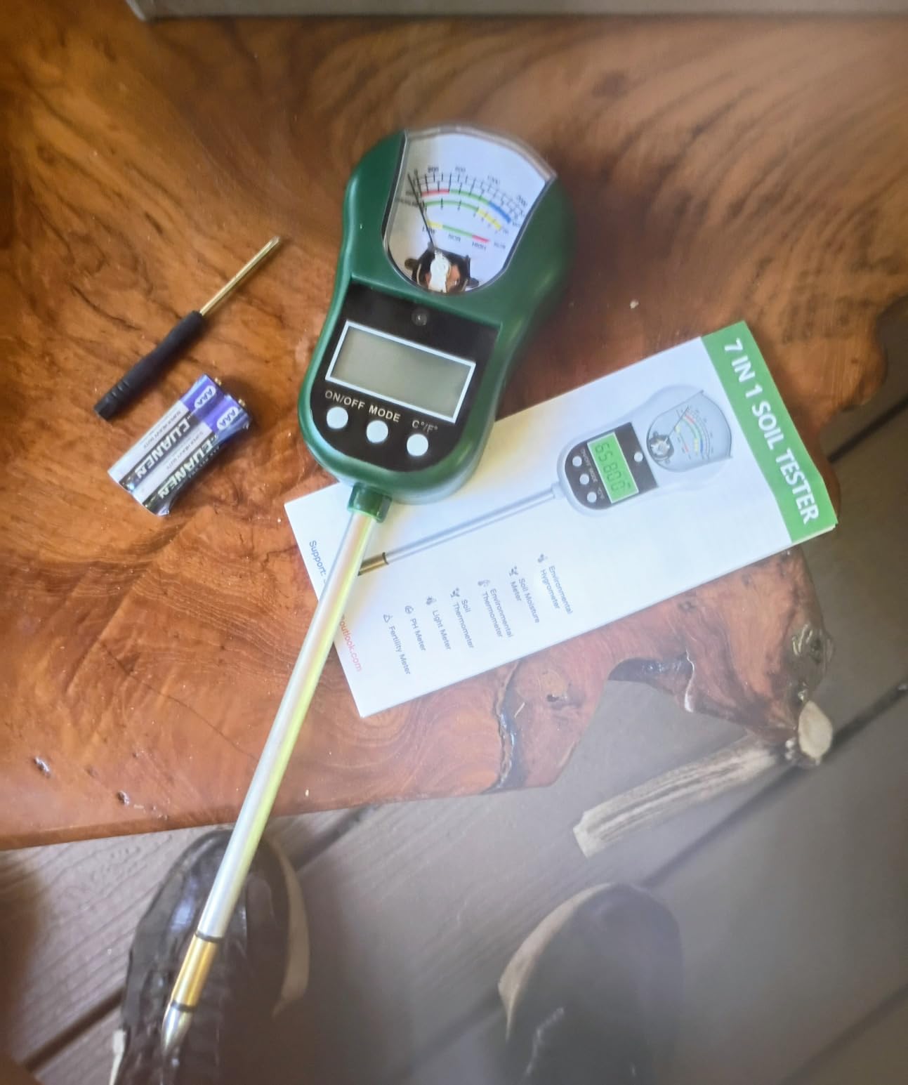 7-in-1 Soil Test Kit, Soil Moisture Meter/pH Meter/Light Intensity/Fertility/Air & Soil Hygrometer Temperature with Large Dual Display for Garden,Lawn, Farm, Indoor Outdoor Plants-Warm White customer photo 1