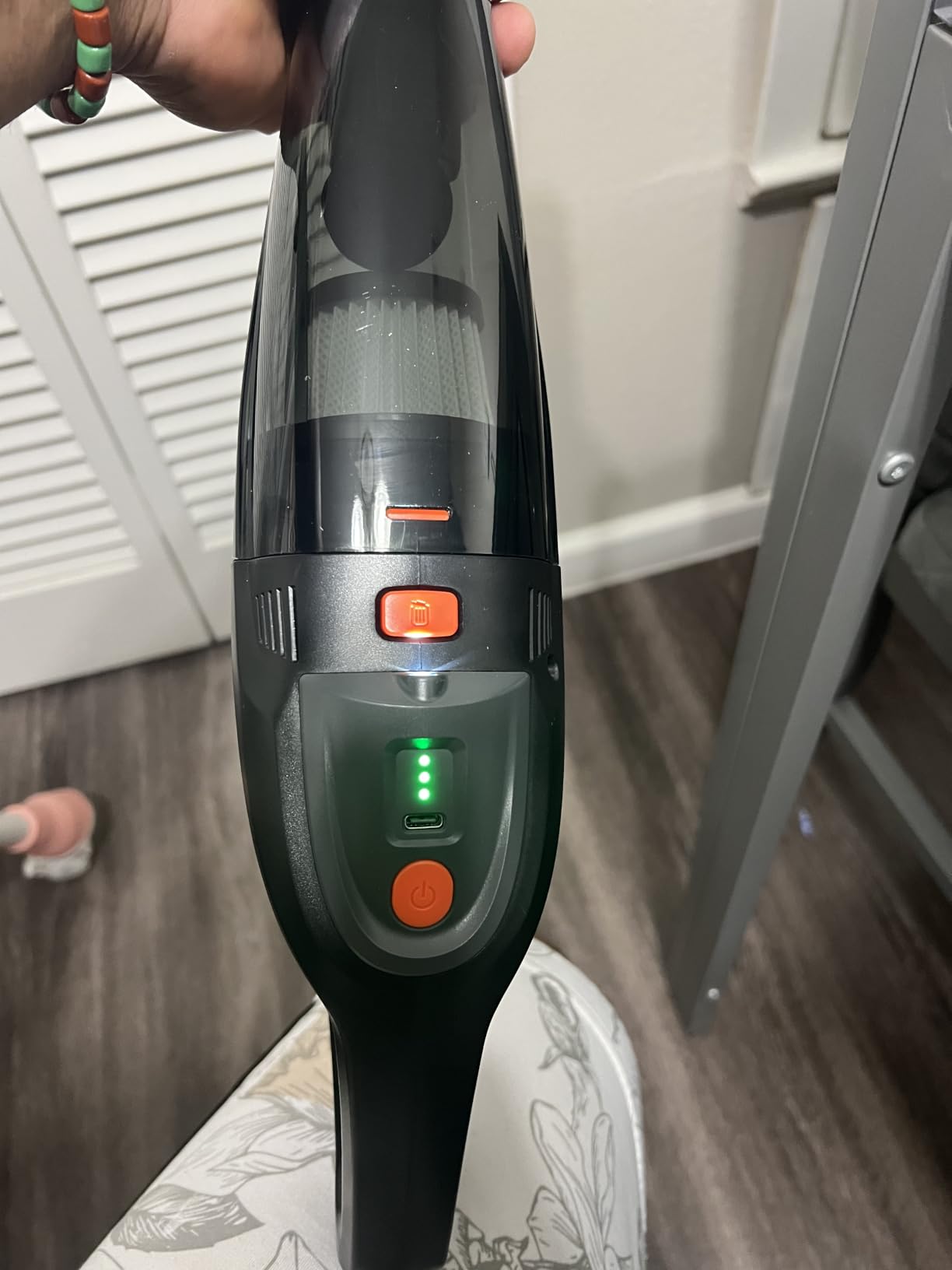 Handheld Vacuum Cordless, 25000Pa Powerful Suction Car Vacuum Portable Cordless with 2 Suction Modes & LED Light, Hand Held Vacuum Rechargeable with HEPA Filters, Home, Car Seats, Pet Hair Orange customer photo 1