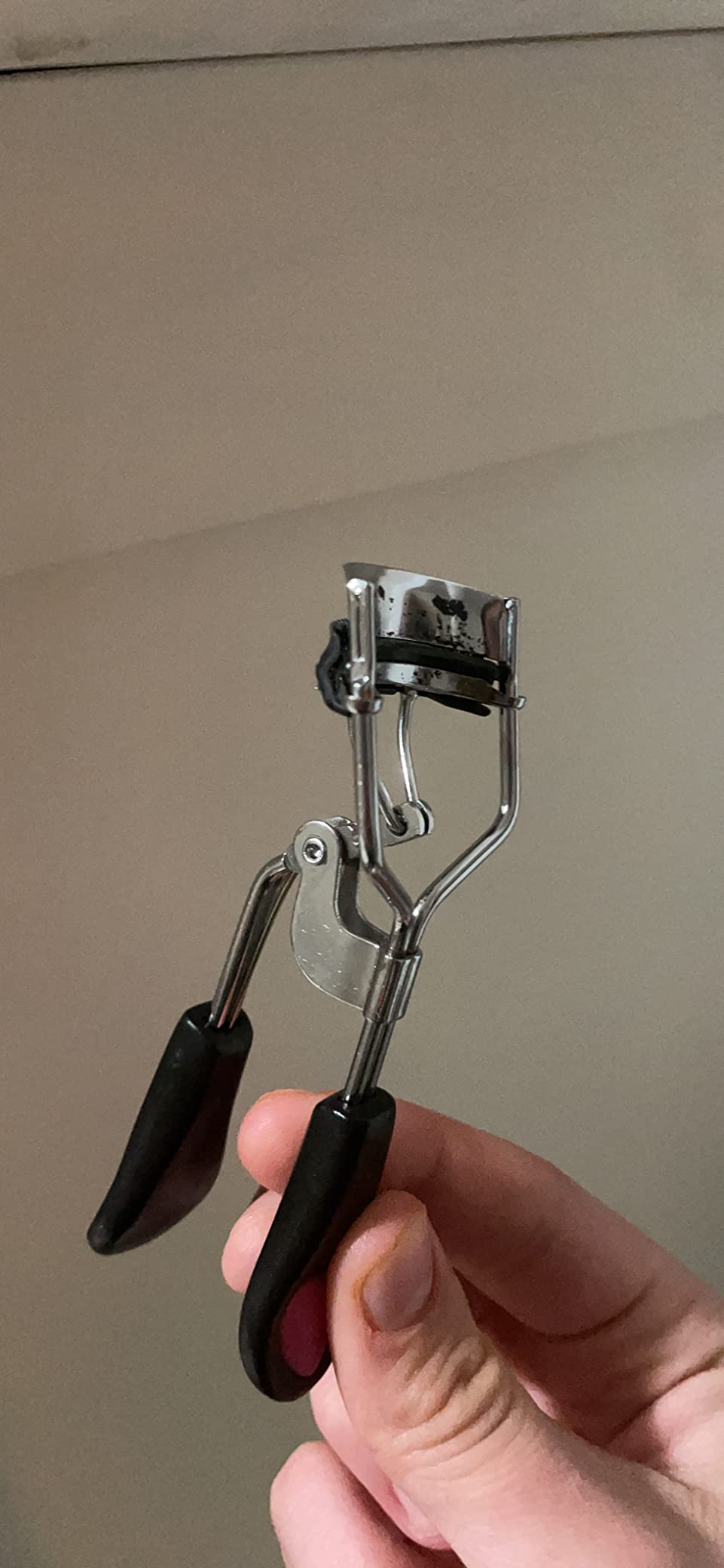 Pinkiou Heated Eyelash Curler for Women customer photo 2