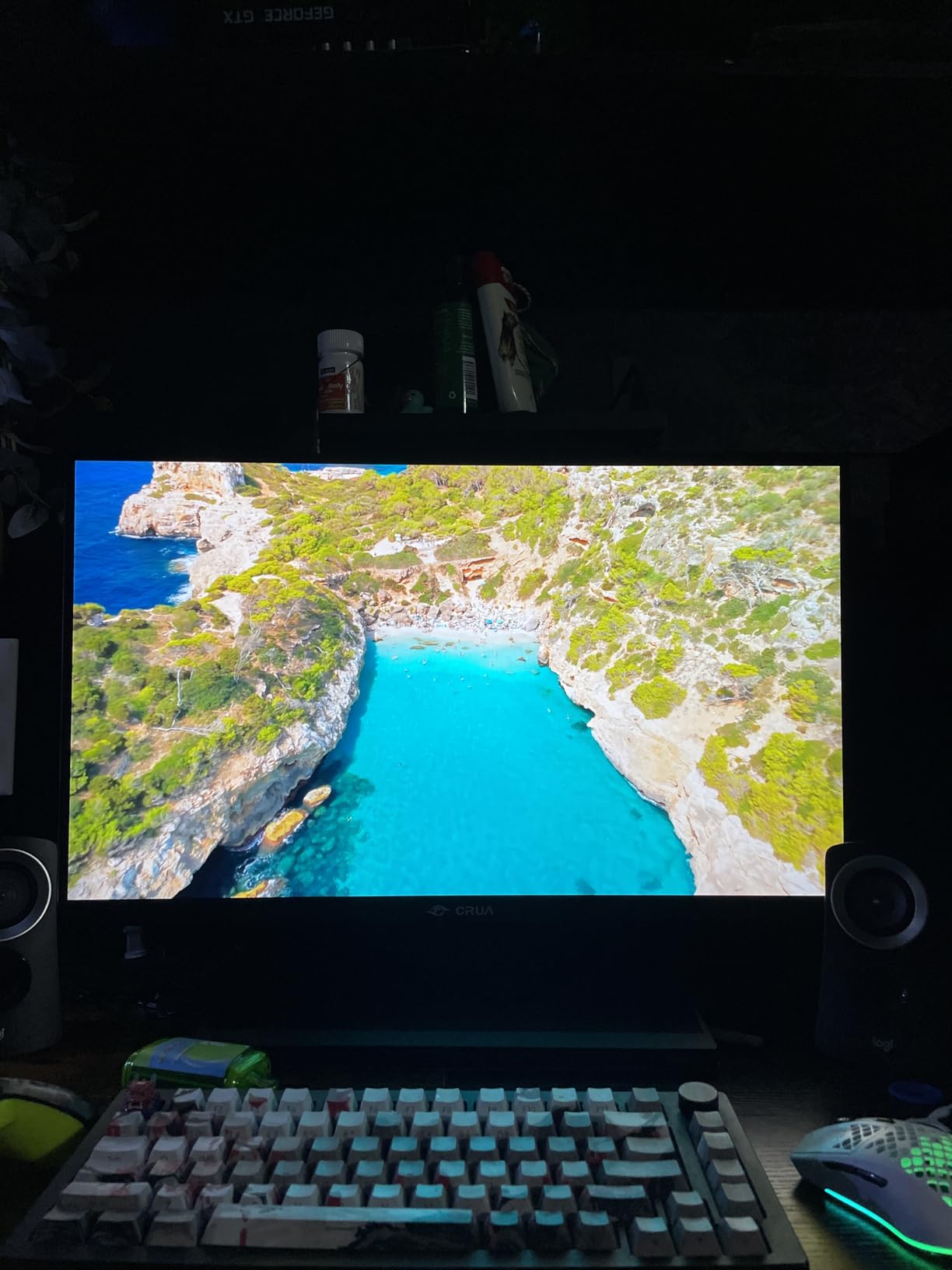 CRUA 34 Inch 165Hz UWQHD IPS Ultrawide Gaming Monitor, Speakers, PIP/PBP | 3440x1440, 21:9, FreeSync, 120% sRGB, HDMI 2.0, DP 1.4, Tilt Stand, 75x75 Mount for FPS, Racing, Trading, Streaming, PC Work customer photo 2