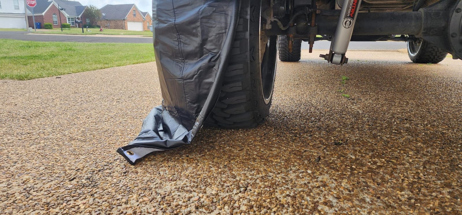 VINPATIO RV Cover 20-22ft: 9 Layers Heavy Duty RV & Trailer Cover, Travel Trailer Cover, Camper Cover, Toy Hauler Cover with Extra Windproof Straps, Tongue Jack Cover, Gutter Covers customer photo 1