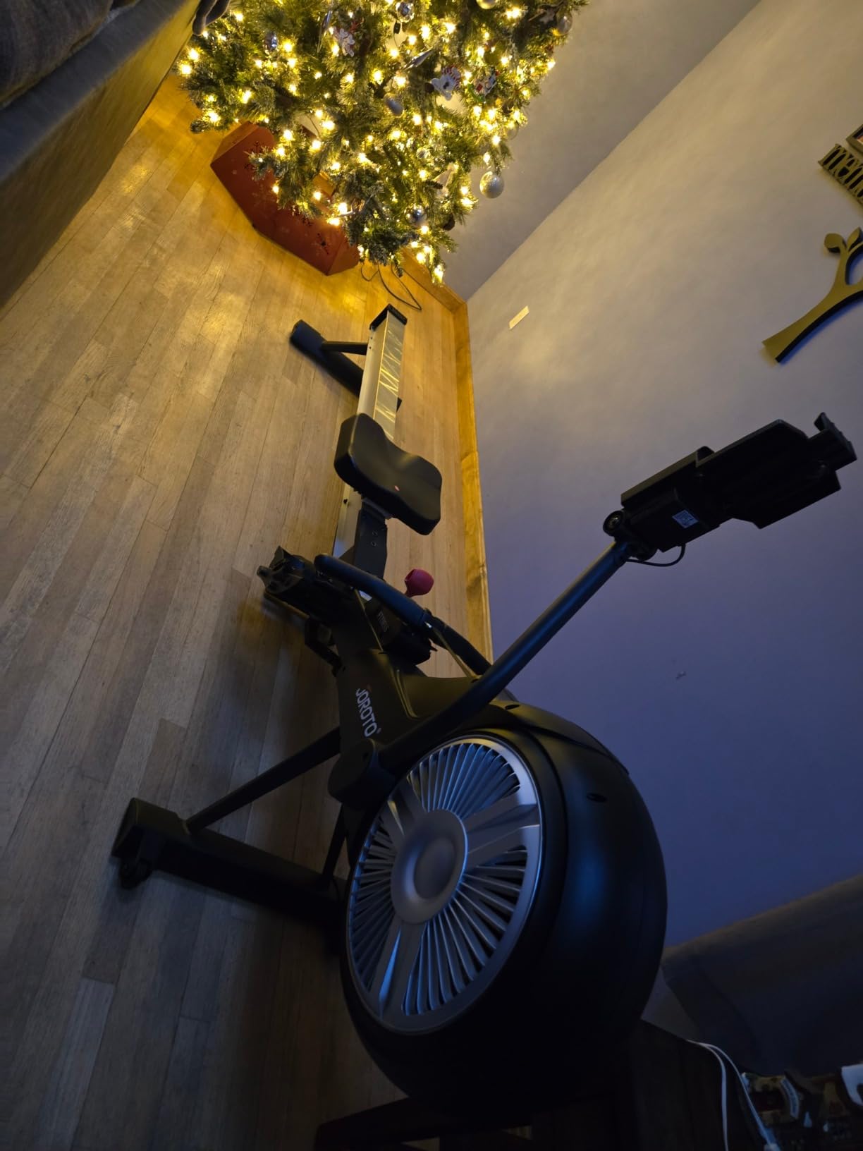 JOROTO Water Rowing Machines for Home, Foldable Rowing Machine with 400LBS Weight Capacity, Dedicated Monitor & Bluetooth APP, Large Water Tank & Comfortable Seat for Immersive Water Rower customer photo 2