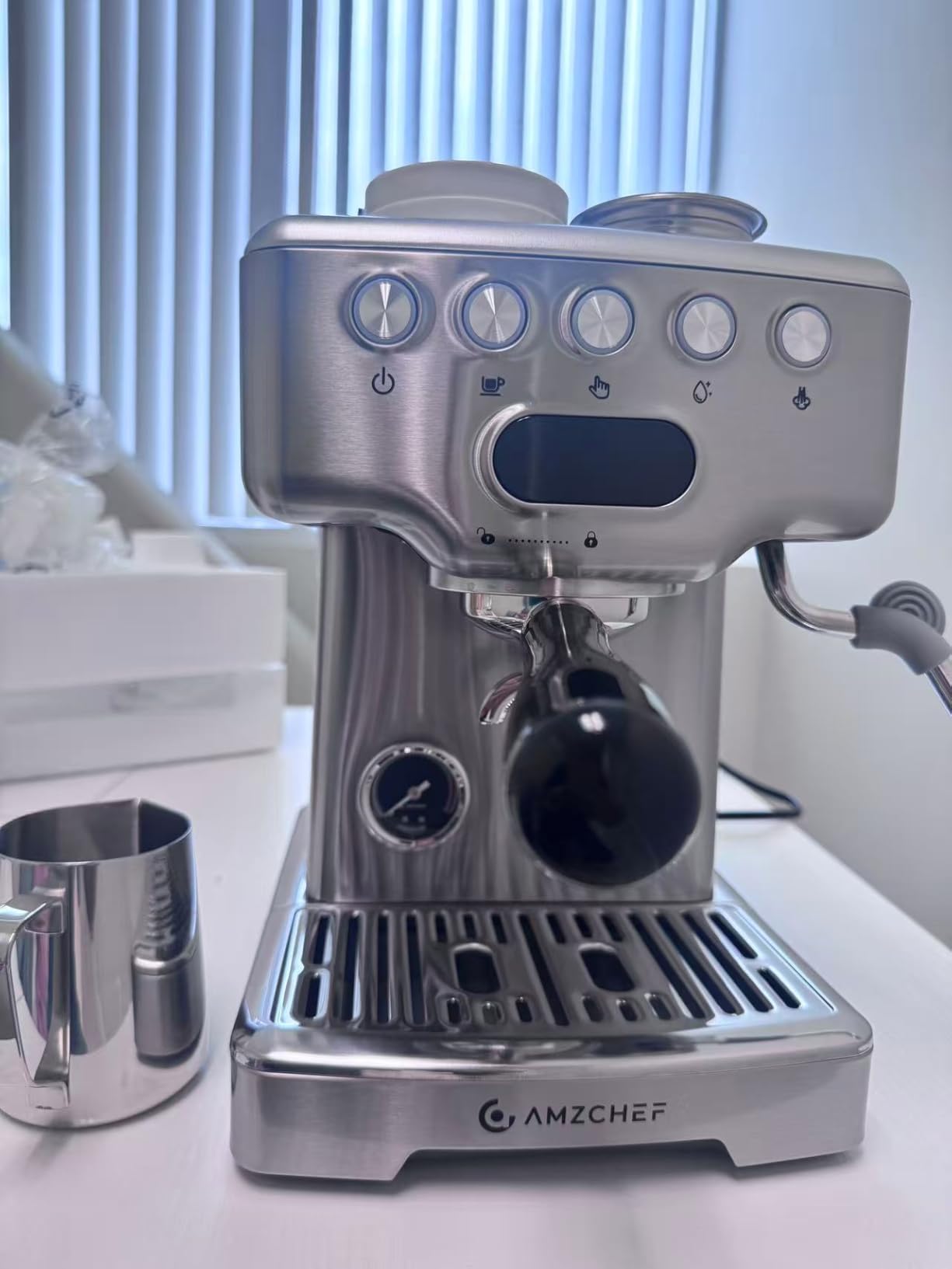 AMZCHEF Ultra Espresso Machine, 58mm Professional with PID Temperature Control for Light to Dark Roast Beans, Built-in Pressure Gauge & 10mm Steam Wand，Provides Barista-Level Lattes and Cappuccinos customer photo 2