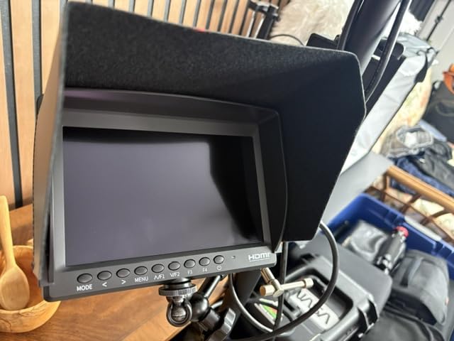 NEEWER F100 7