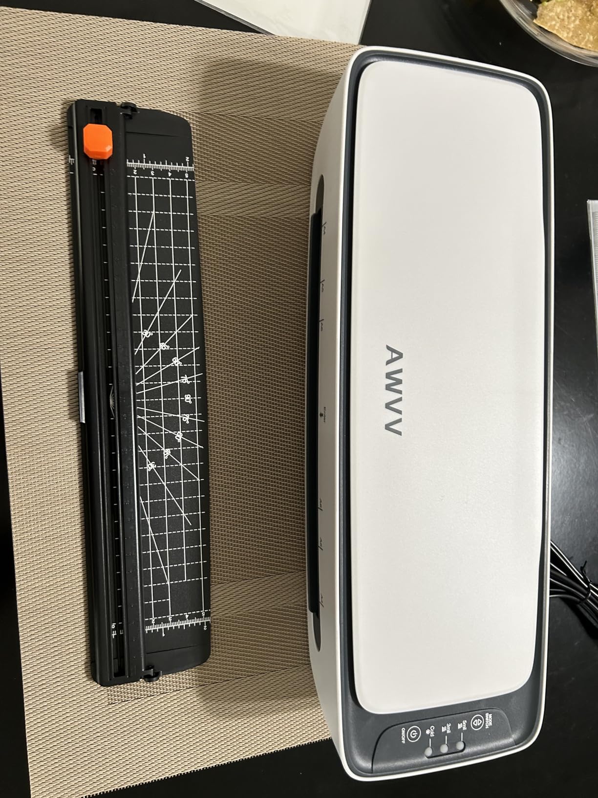 Chilino 13inch Heavy-Duty 4-Roller 11x17 Laminator Machine, 1000mm/min customer photo 2