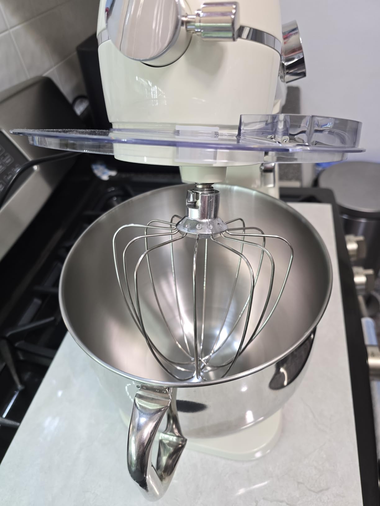 8.45 QT All Metal Stand Mixer, 10 Speed Large Capacity Kitchen Mixer with Digital Timer & Tilt-Head, Electric Mixer with Whisk Dough Hook Mixing Beater for Baking, Cakes, Cookie, Bread, Salad (White) customer photo 2