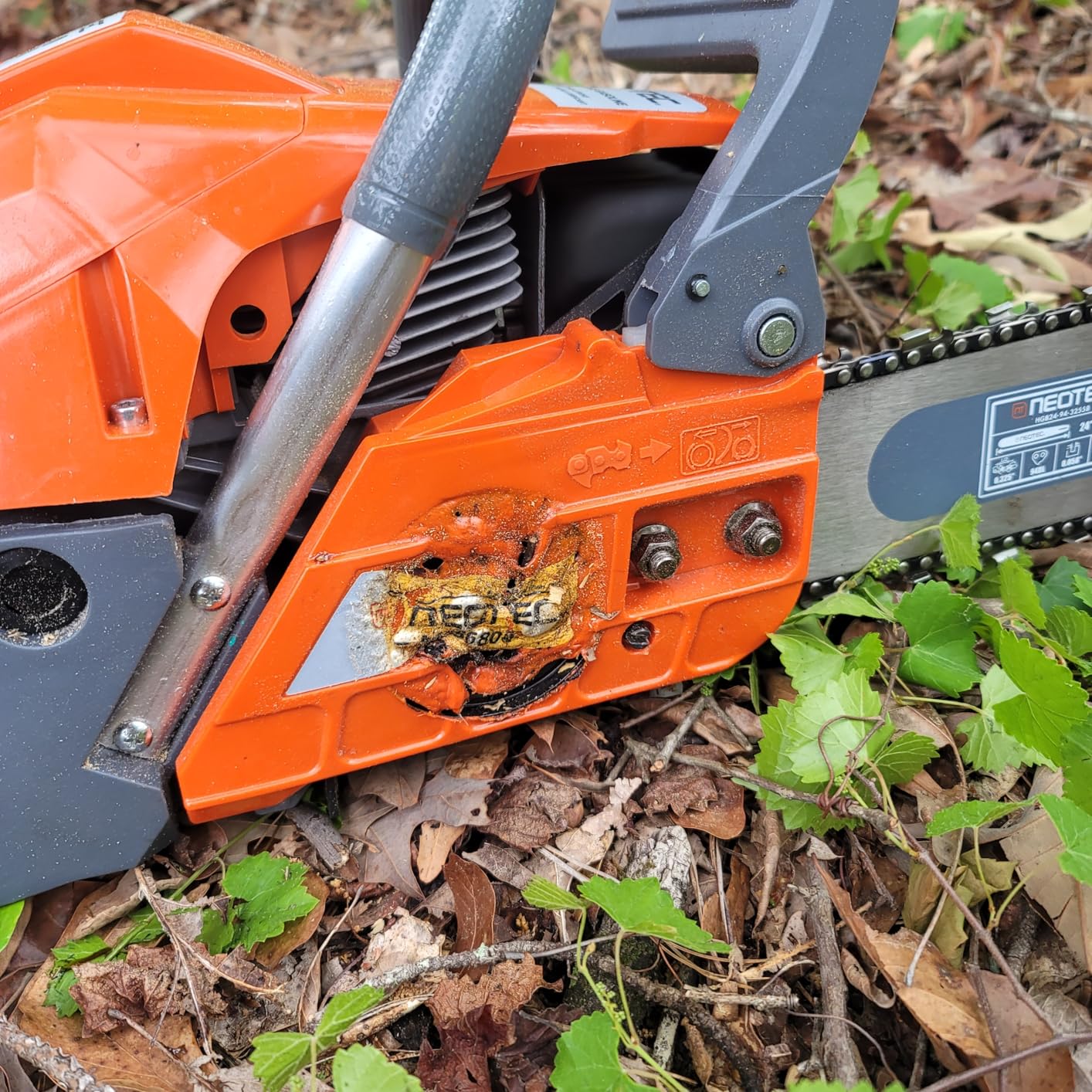 NEW 68CC Gas Powered Chainsaw 22 24 Inch Bars Chainsaws 2-Cycle Cordless Handheld Petrol Gasoline Chain Saw for Tree Felling Forestry Logging Backyard Storm Wood Cutting customer photo 2