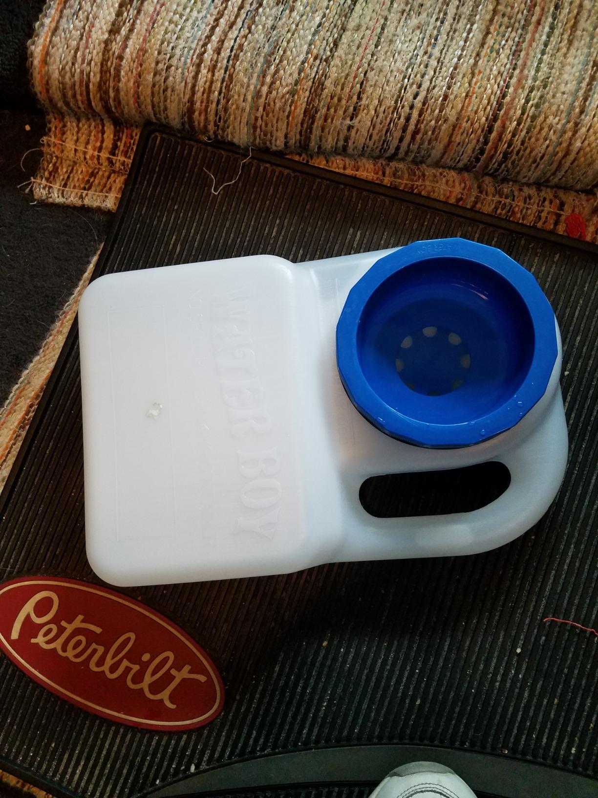 PortablePET Heininger Waterboy No Spill Travel Dog Bowl, 3 Quart Portable Pet Water Dish for Car, RV, Crate & Ex Pen, Mess-Free Design, Perfect for Road Trips, Camping, and On-The-Go Hydration customer photo 1