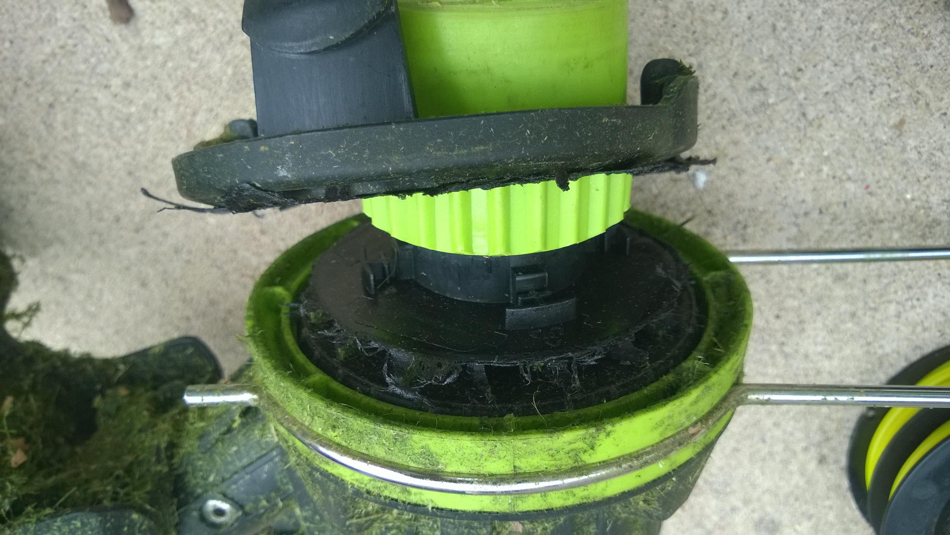 Greenworks 80V 16 in Cordless String Trimmer, 2.0 Ah Battery customer photo 1