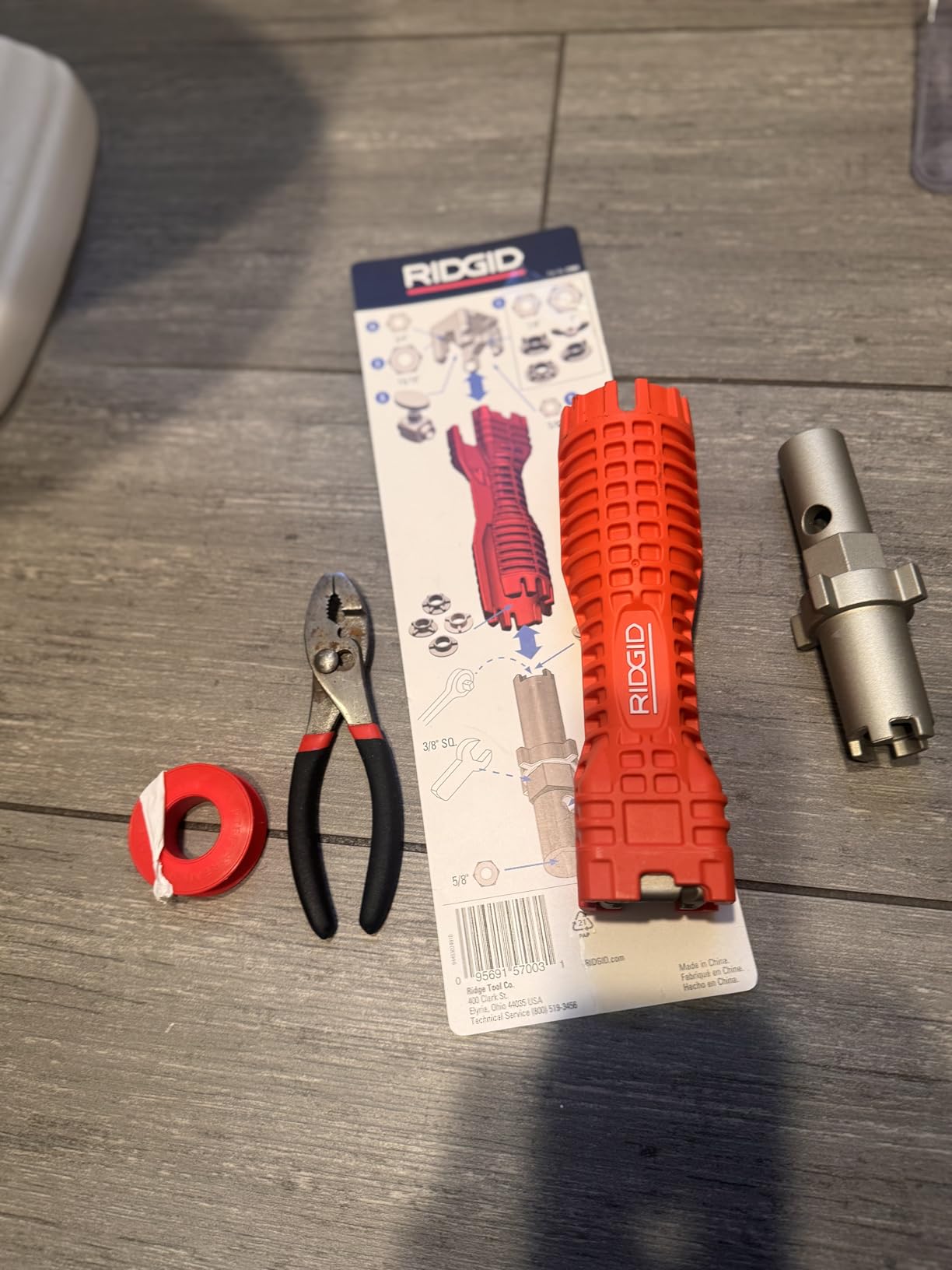 RIDGID 57003 EZ Change Plumbing Wrench Faucet Installation and Removal Tool customer photo 2