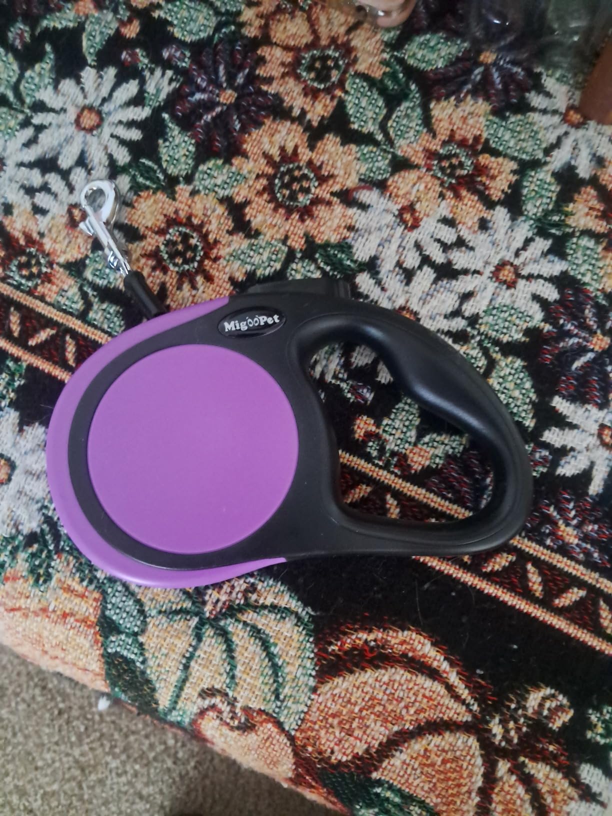 Heavy Duty Retractable Dog Leash-16ft Strong & Durable Walking Leash for S to L Dogs up to 45/115 lbs, Upgraded Lock System, Non Slip Grip, Tangle Free (Purple, Small/Medium) customer photo 2