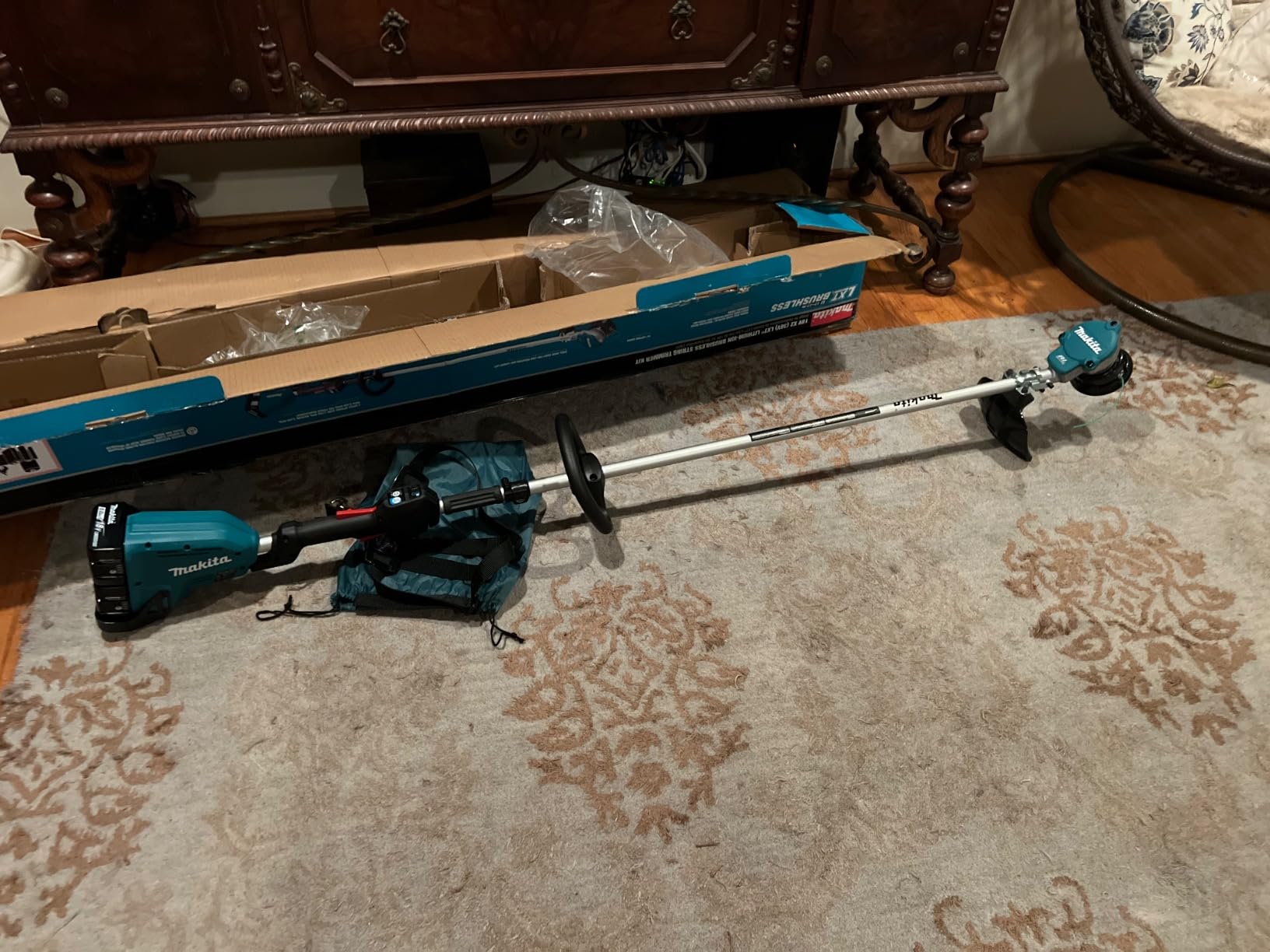 Makita XRU15PT 36V (18V X2) LXT® Brushless String Trimmer Kit (5.0Ah) customer photo 1
